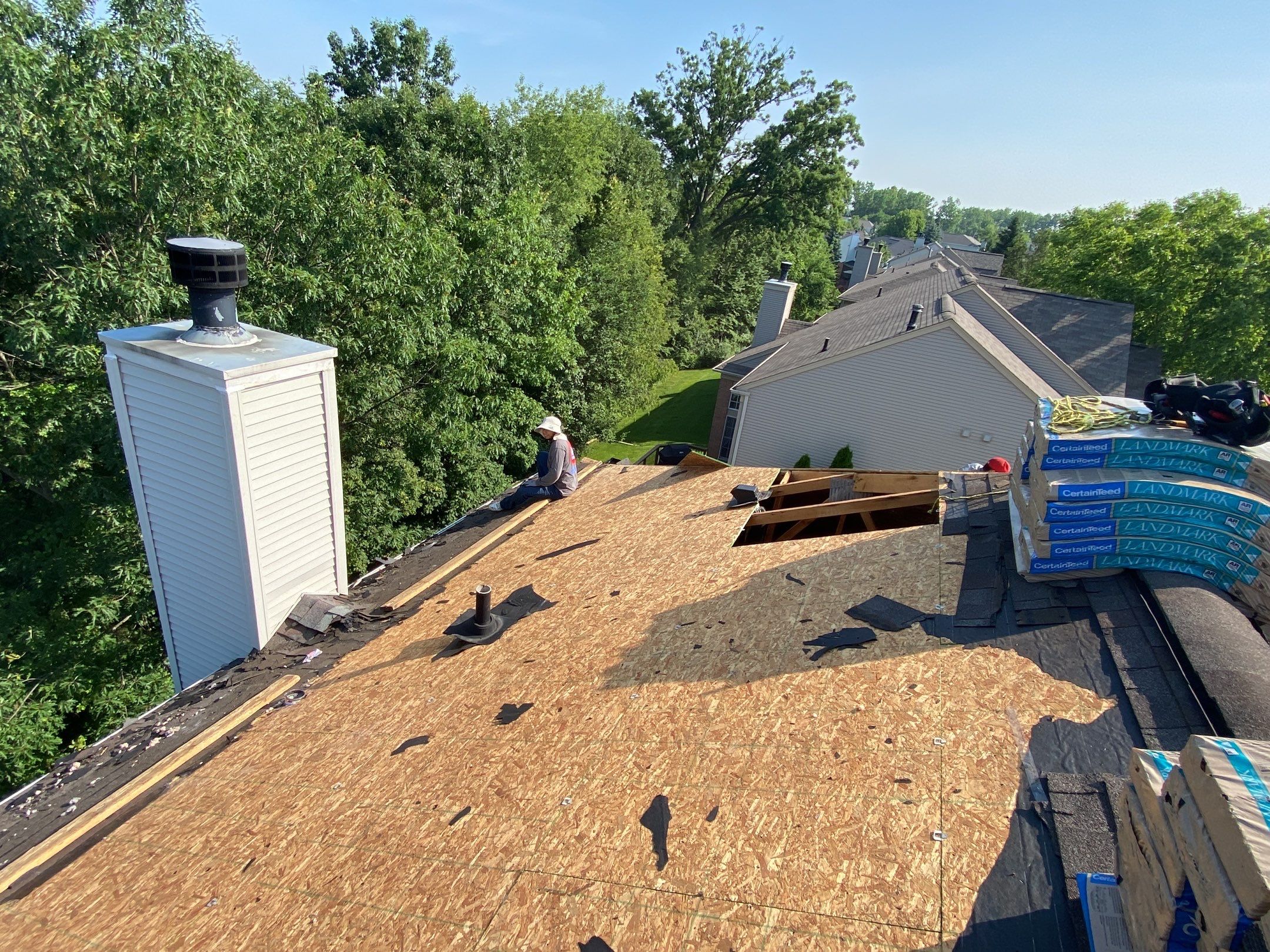 Roof Replacement using CertainTeed Landmark by 180 Contractors
