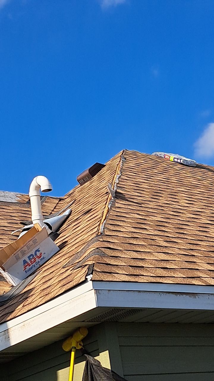 Residential Roof Installation in Plymouth, WI by Gellings Roofing & Siding