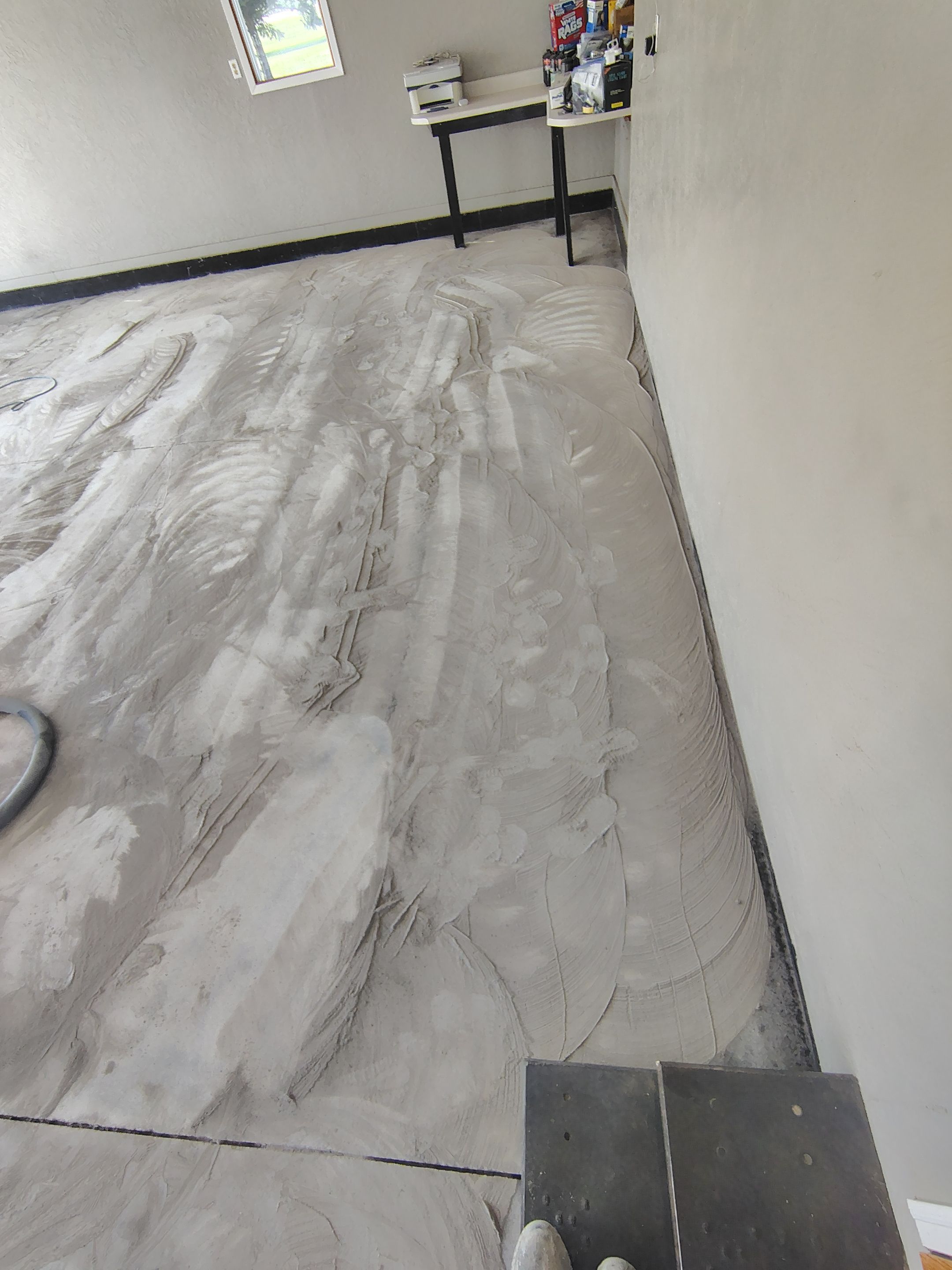 Garage Concrete Floor Coating and Crack Repair in Onawa by Select Painting, Coatings & Garage Cabinets