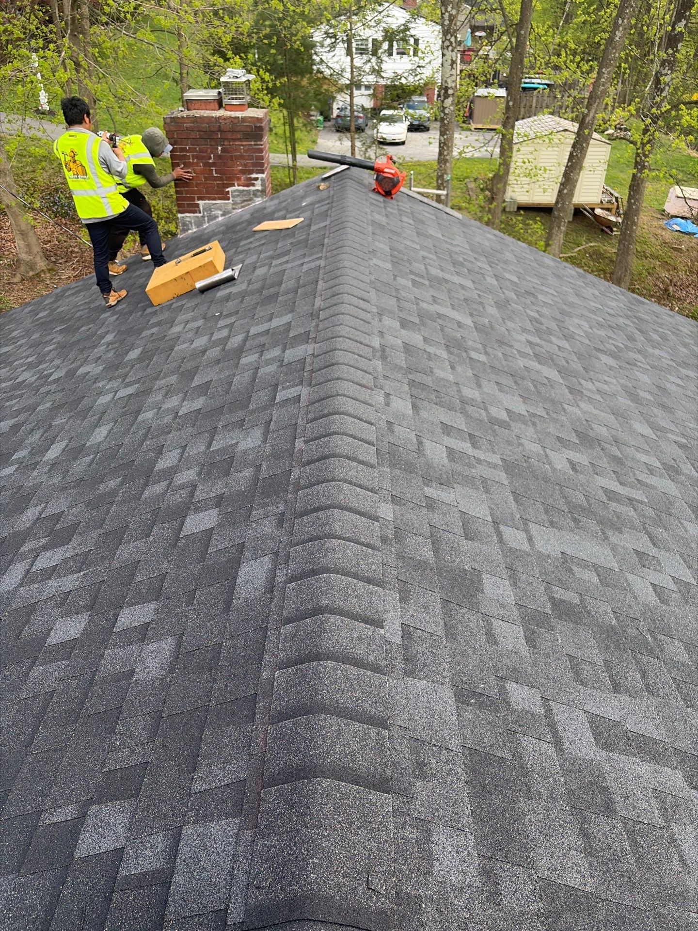 Owens Corning Duration: Onyx Black in New Milford by Golden Shield Roofing