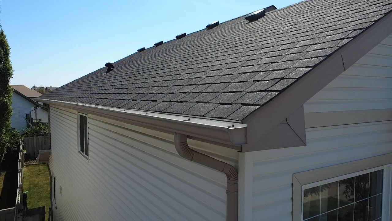 Shadow Black on Mystique by 2thetop Roofing