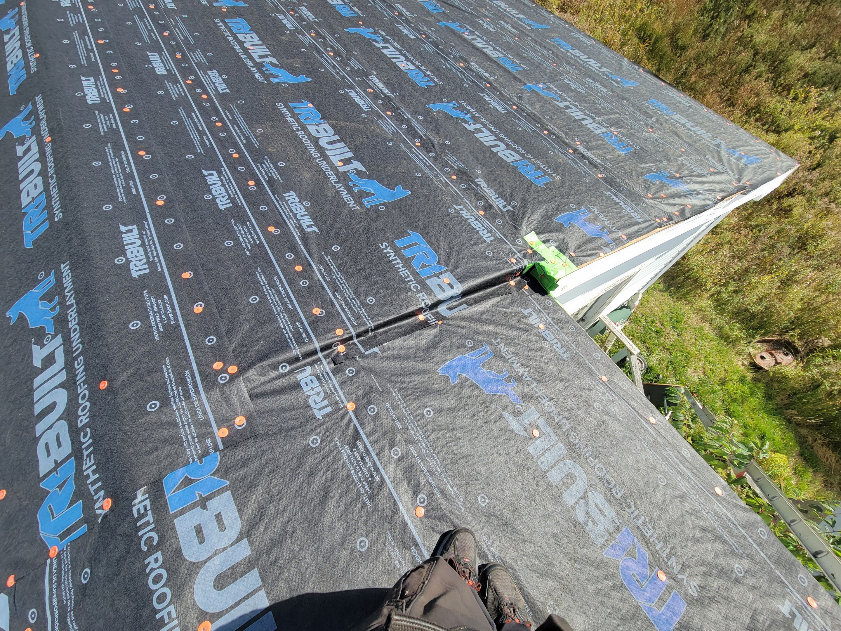 New Metal Roof using All Thats Metal 29g Currigated by The B.A.R Roofing