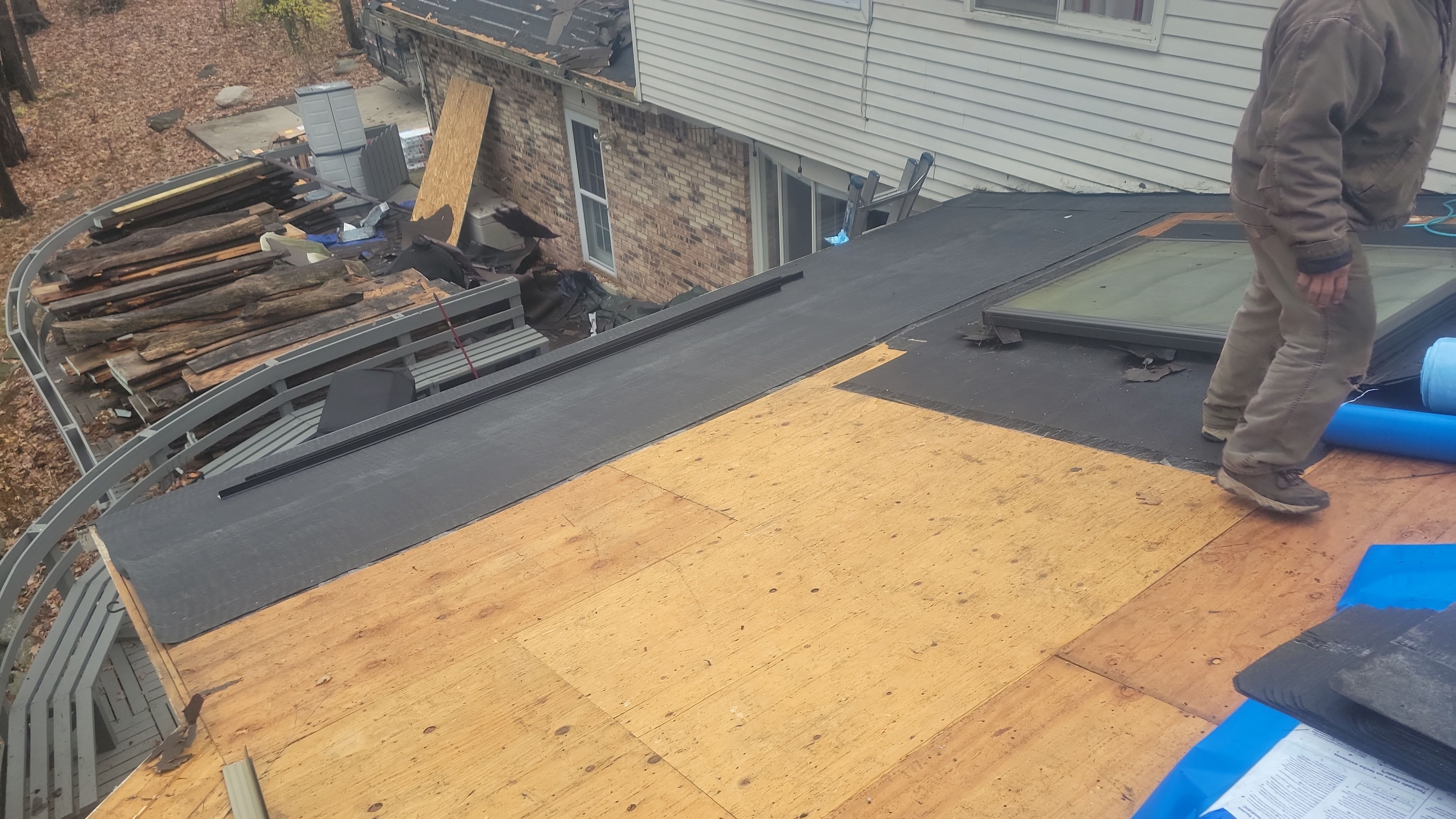 Roof Replacement using CertainTeed Northgate by 180 Contractors