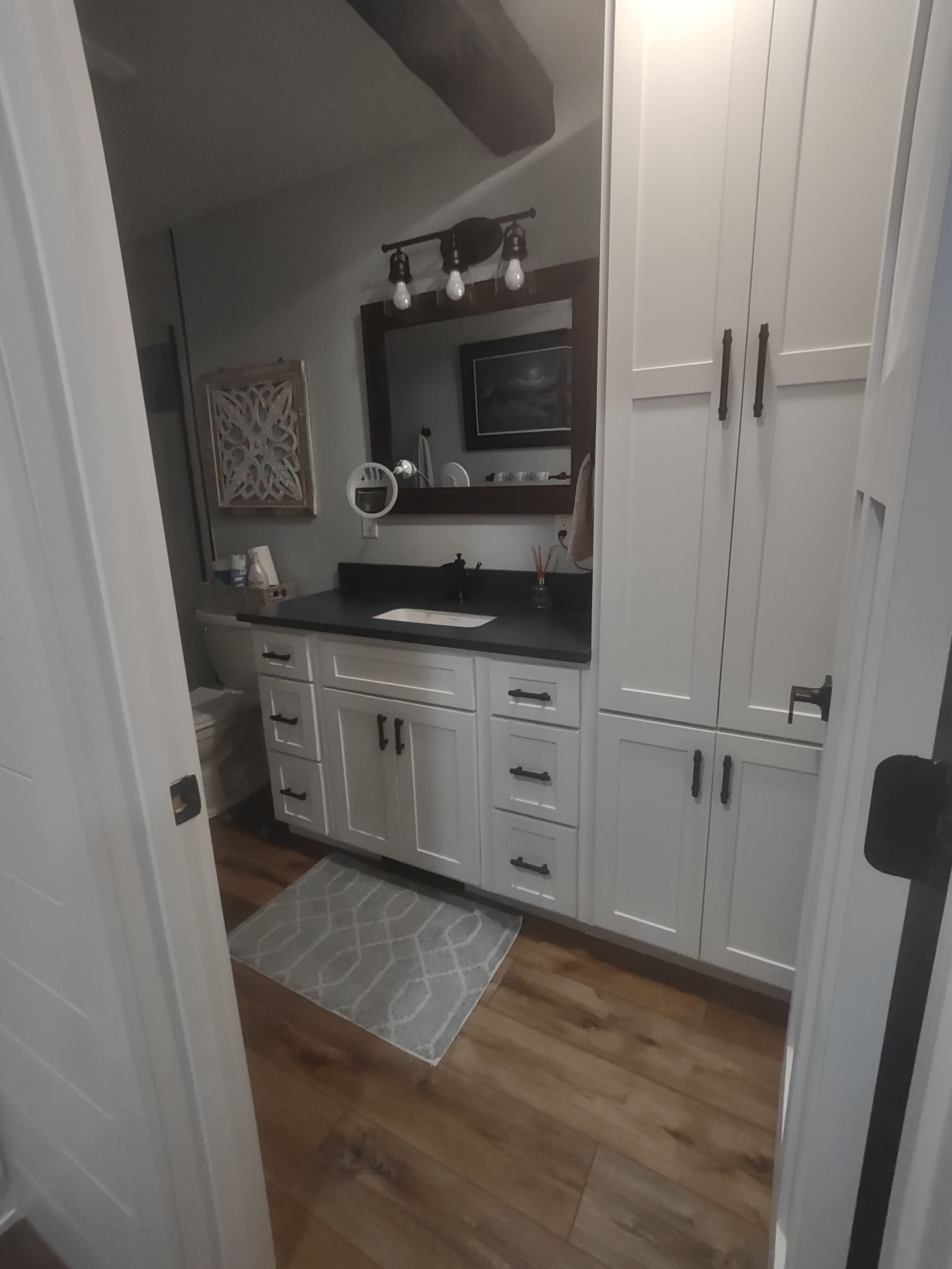 Mike & Mitzi Barnes  by Kitchen Works LLC