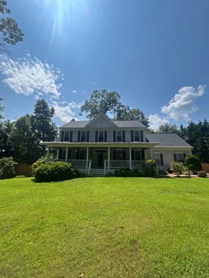 Lorton: Residential Roof with CertainTeed Landmark Pro in Max Def Moire Black