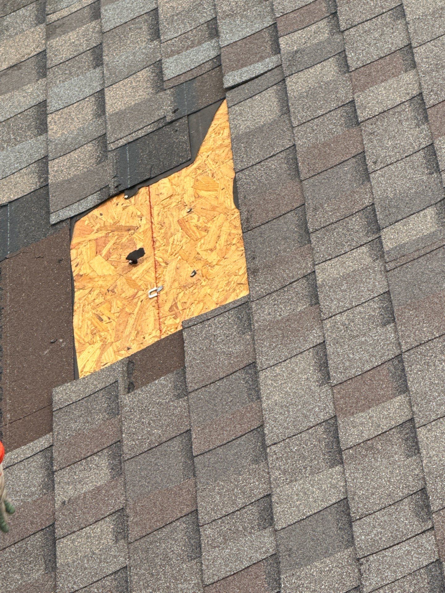 Hail Damage using Owen's Corning Duration (Lifetime) Shingles by Roof Repair Company