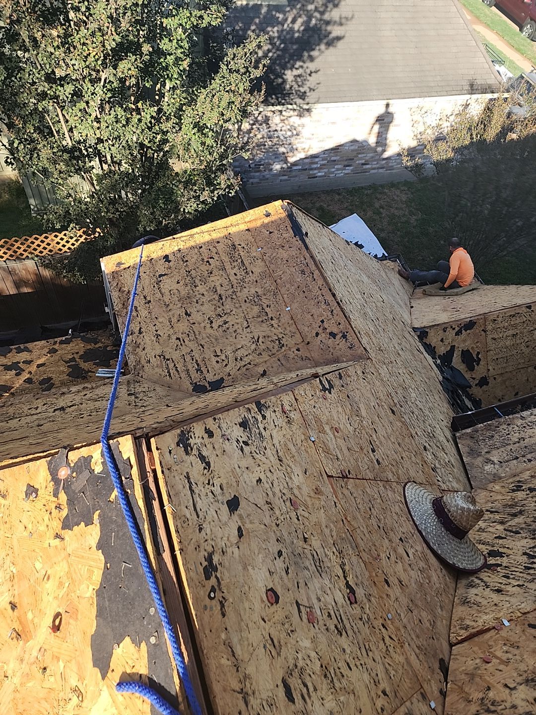 Residential Roofing Installation using Owen's Corning Duration (Lifetime) Shingles by Roof Repair Company