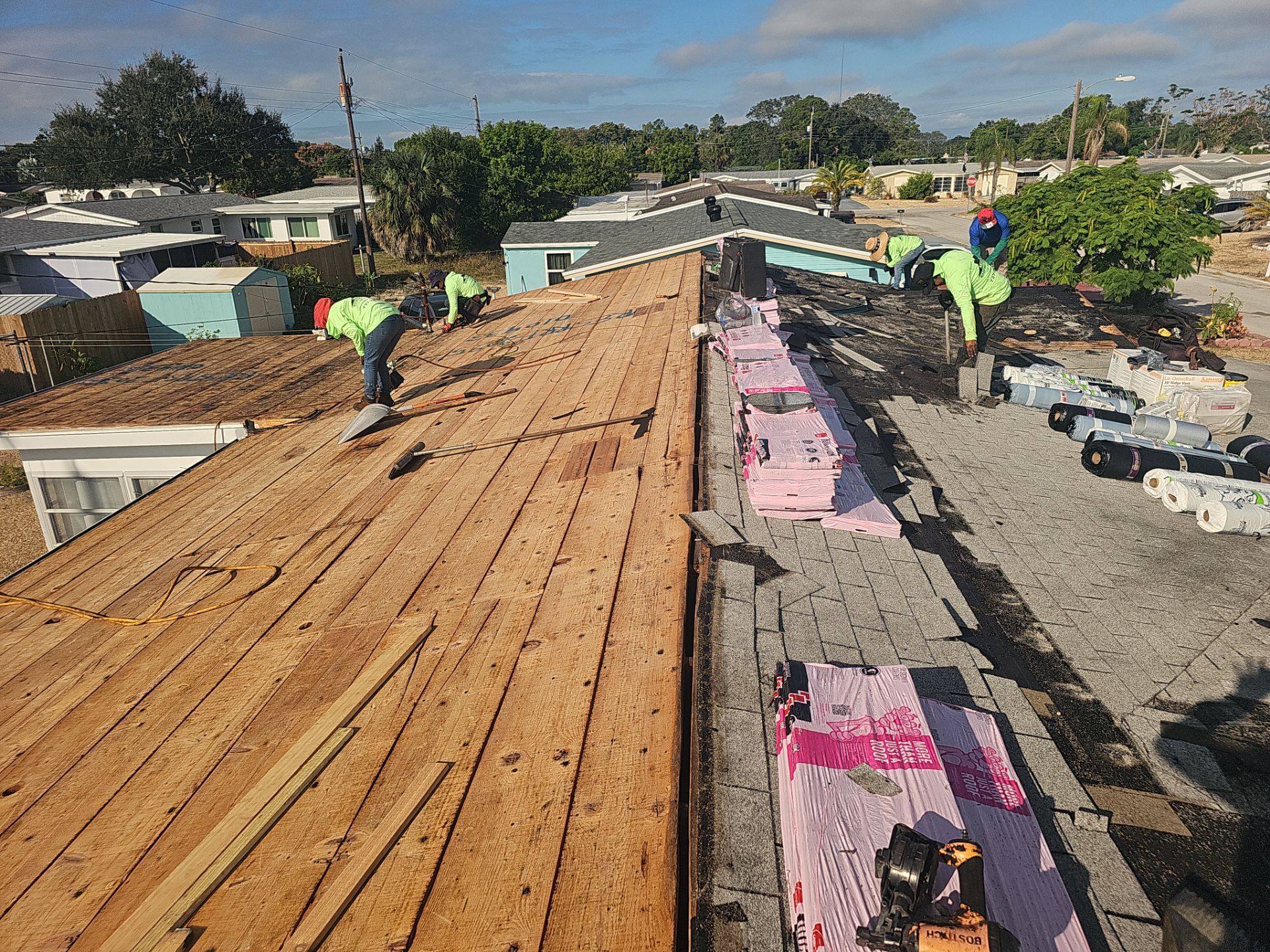 Project in Holiday 34690 by Mitchell Roofing Company LLC 