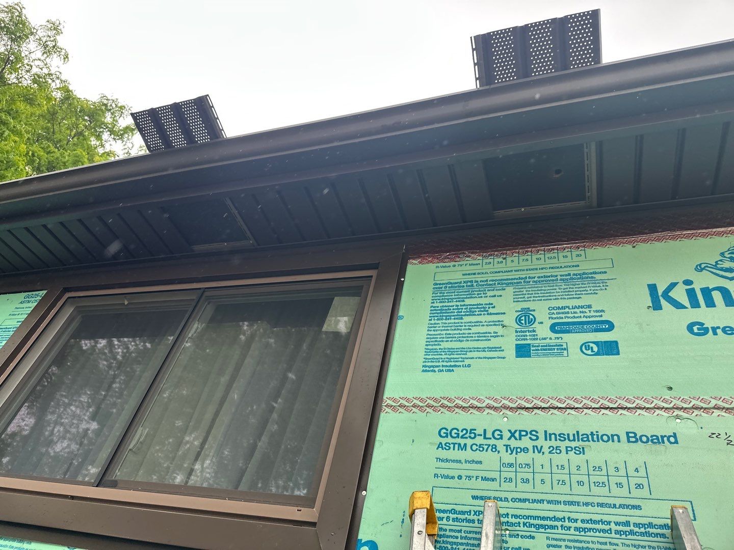 Siding Installation using Ascend 7" Composite Flagship Brown by 180 Contractors