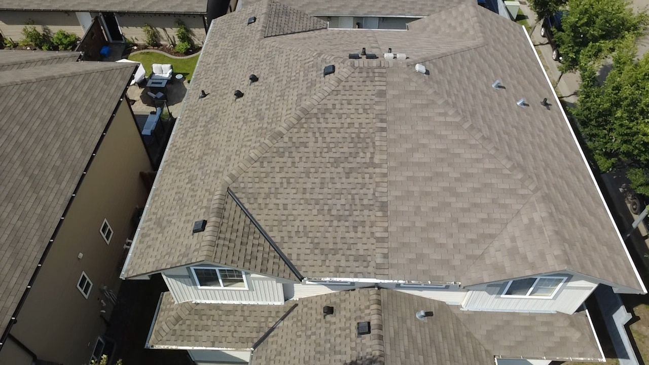 Weathered Rock on Mystique by 2thetop Roofing