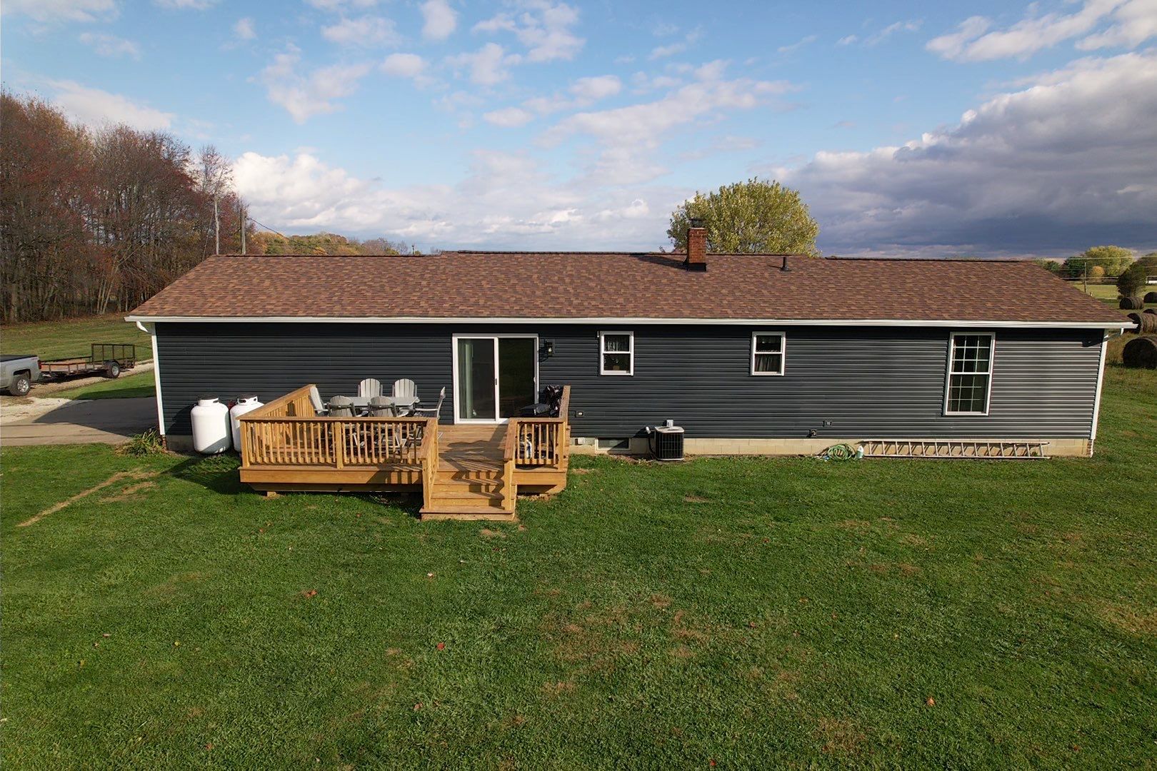 Dellroy Ohio Shingle Roof, Siding and Deck Installation by Pine Ridge Roofing LLC