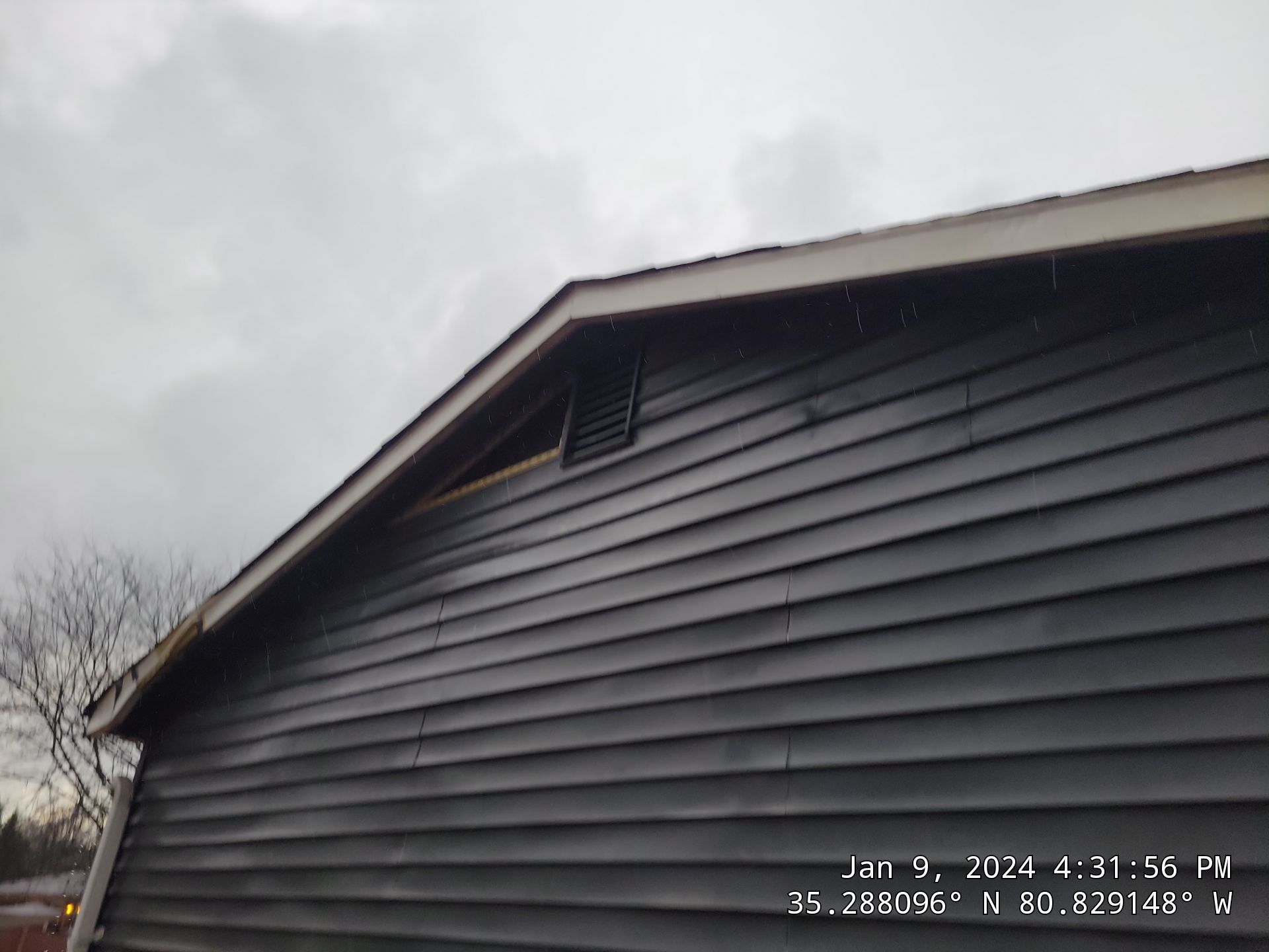 Charlotte- Williamsburg Gray by Merritt Roofing LLC
