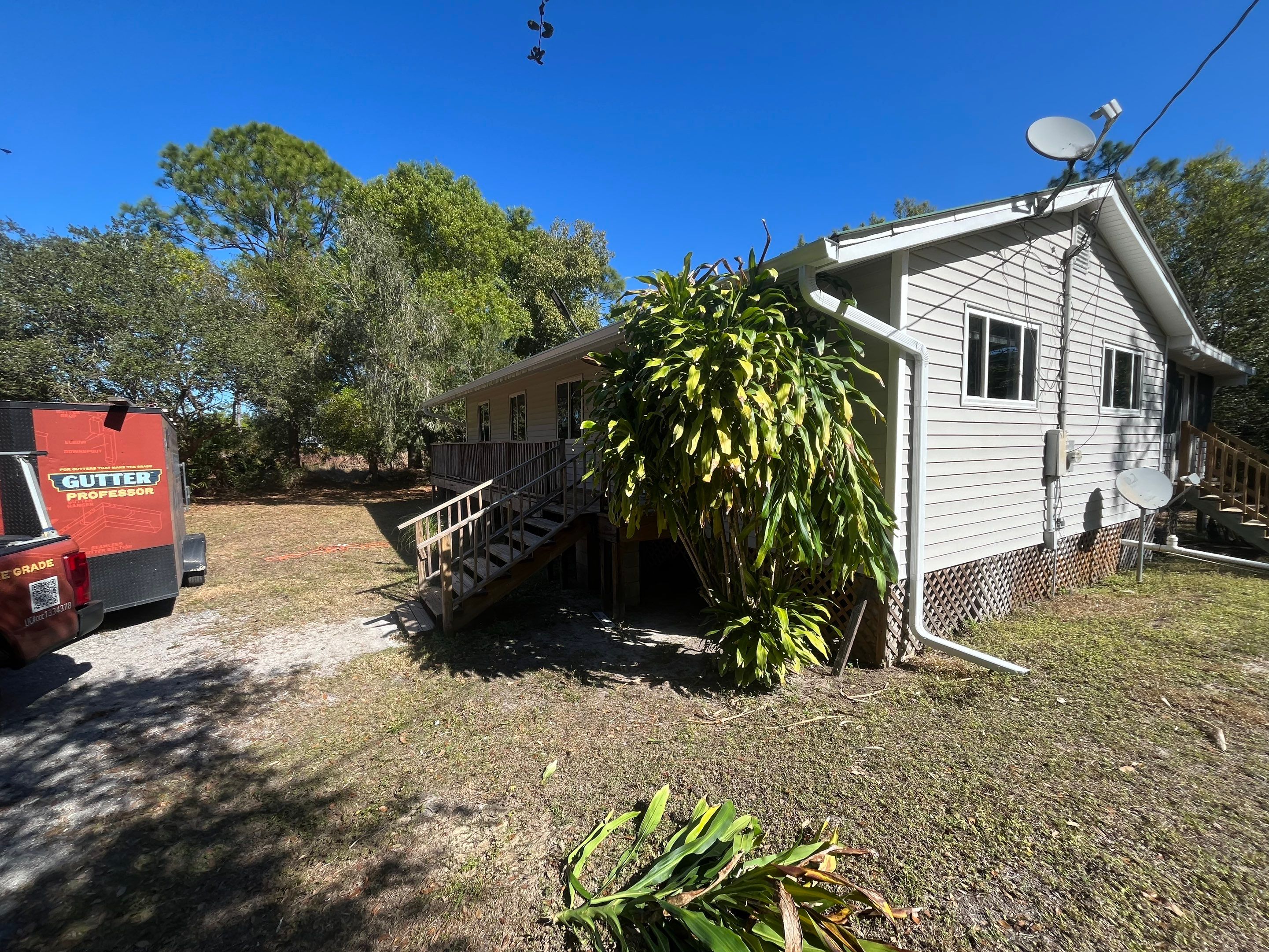 Seamless Aluminum Gutter Installation using 6 Inch Seamless Gutters in North Fort Myers FL by Gutter Professors