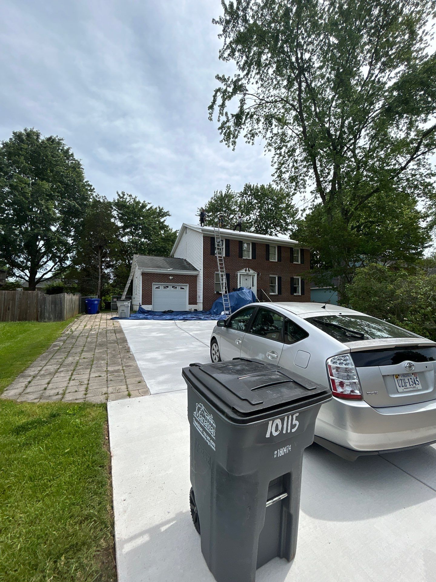 Manassas: Residential Roof Replacement with CertainTeed Landmark Pro in Max Def Georgetown Gray by RM Banning, Inc.