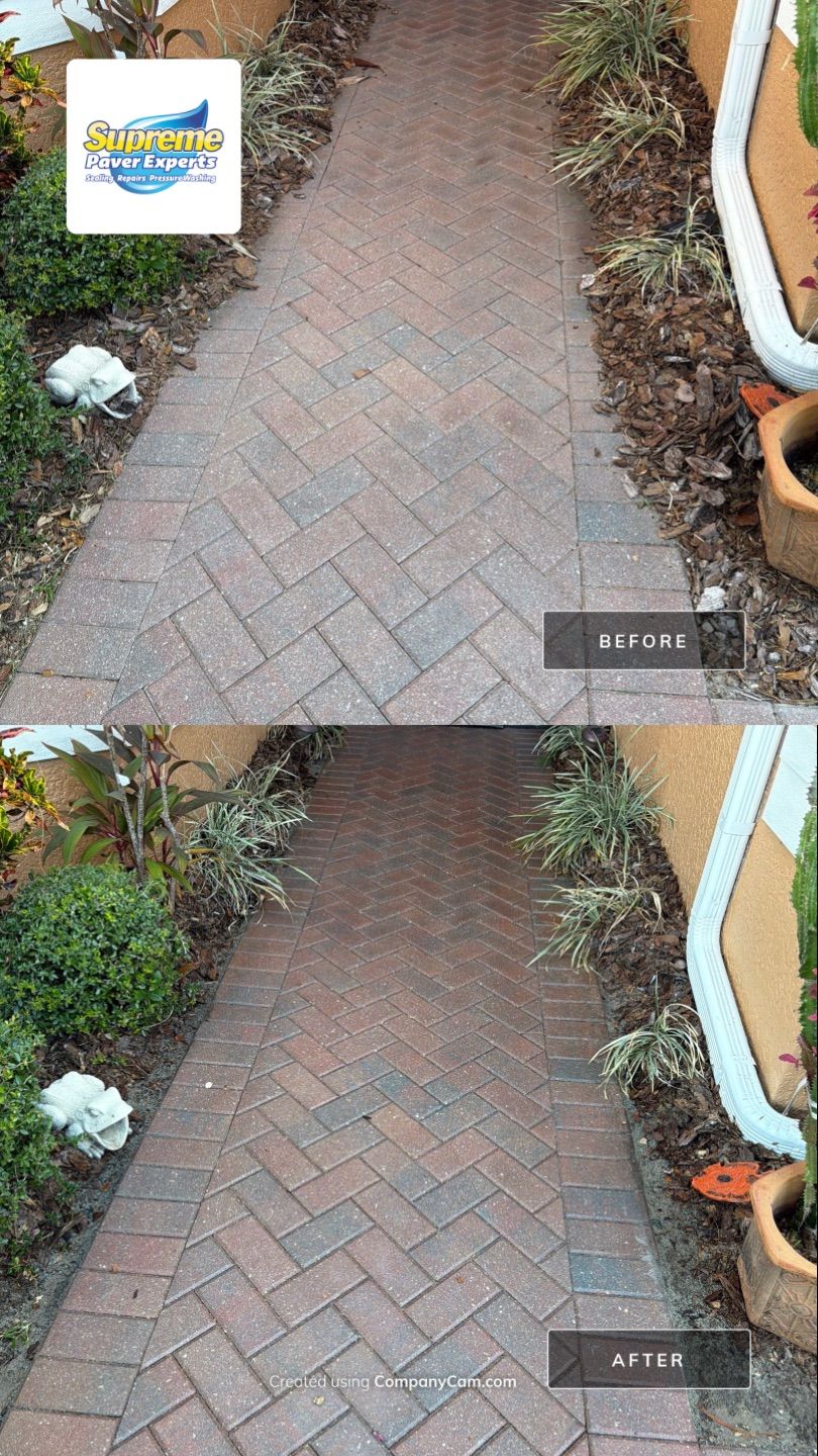 Valencia Lakes Paver Stripping and Sealing for Full Residential Property by Supreme Paver Experts