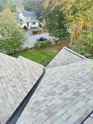 North Andover Premium Roof Replacement with Metal Valleys & Heavy-Duty Protection