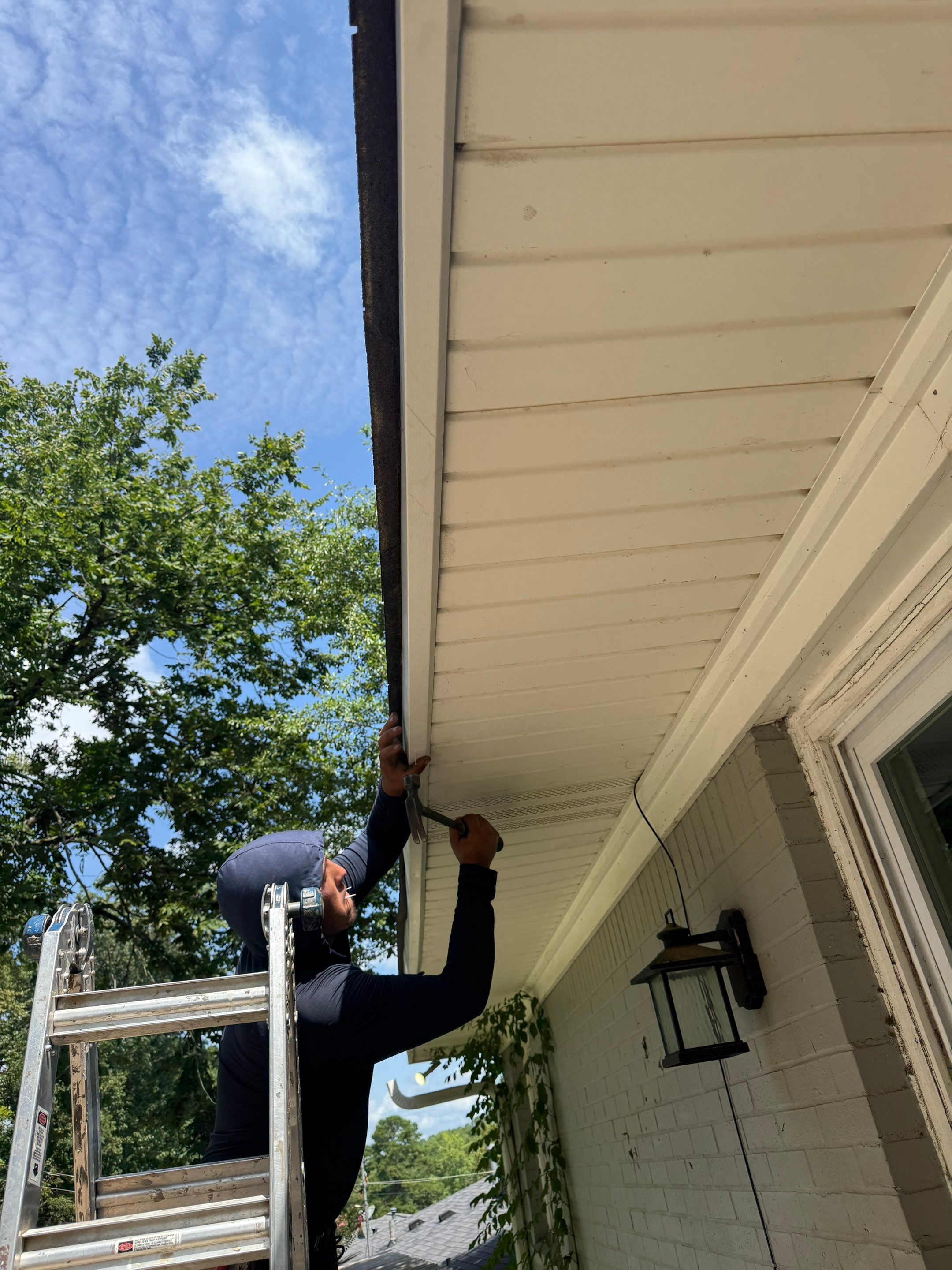 Gutter and Gutter Guards Replacement in Crestwood by The Roofing Dudes