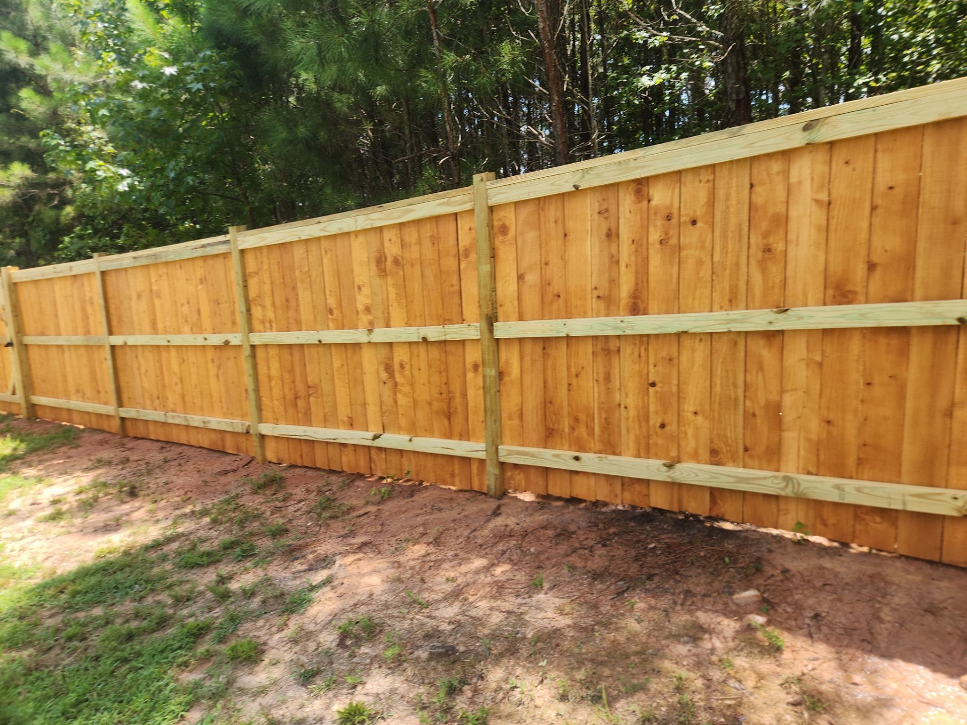 Wood Fence using Wood Sealant by DuraSeal