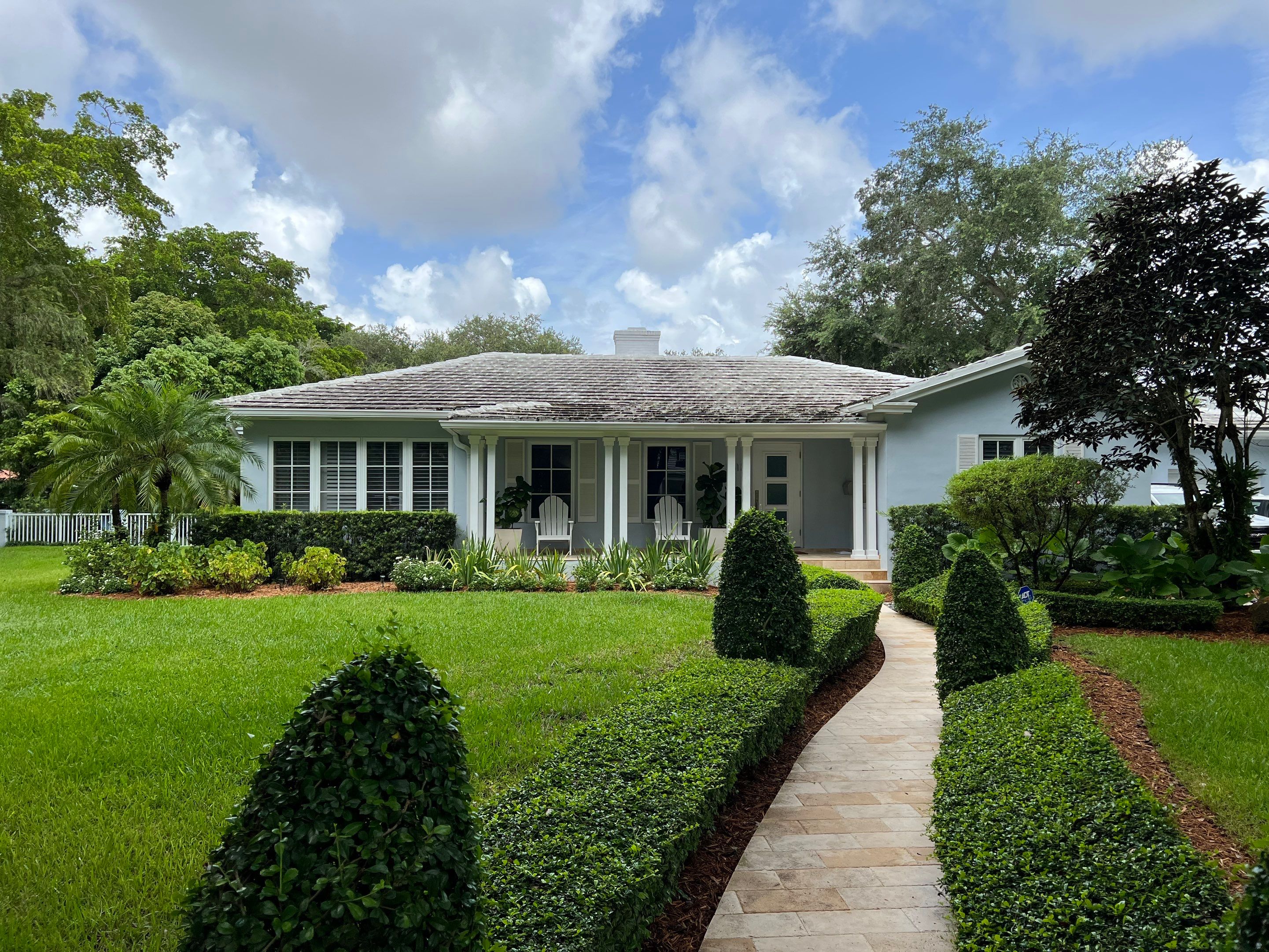 Metal Roof - Galvalume - Ash Gray by Istueta Roofing
