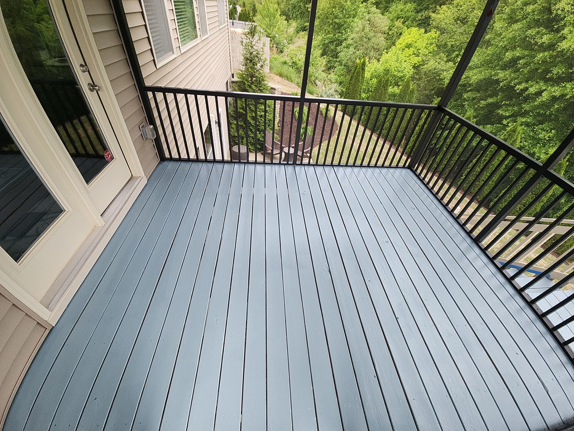 Weathered Deck using AcryFin by DuraSeal