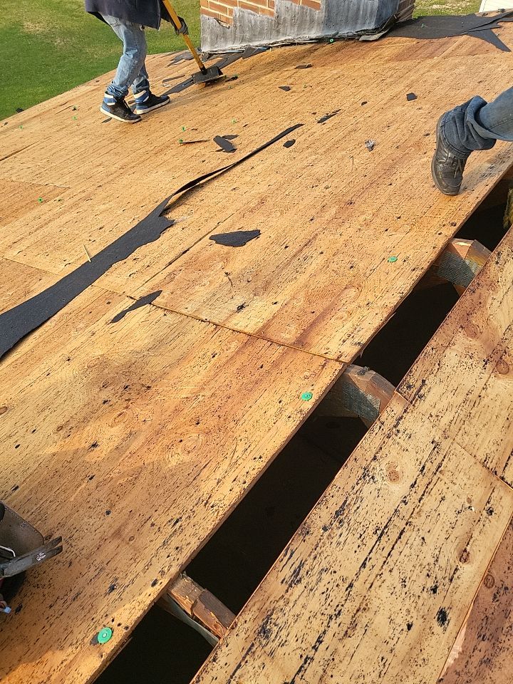 ATLAS PINNACLE COLOR: SUMMER STORM by Eagle Eye Roofing