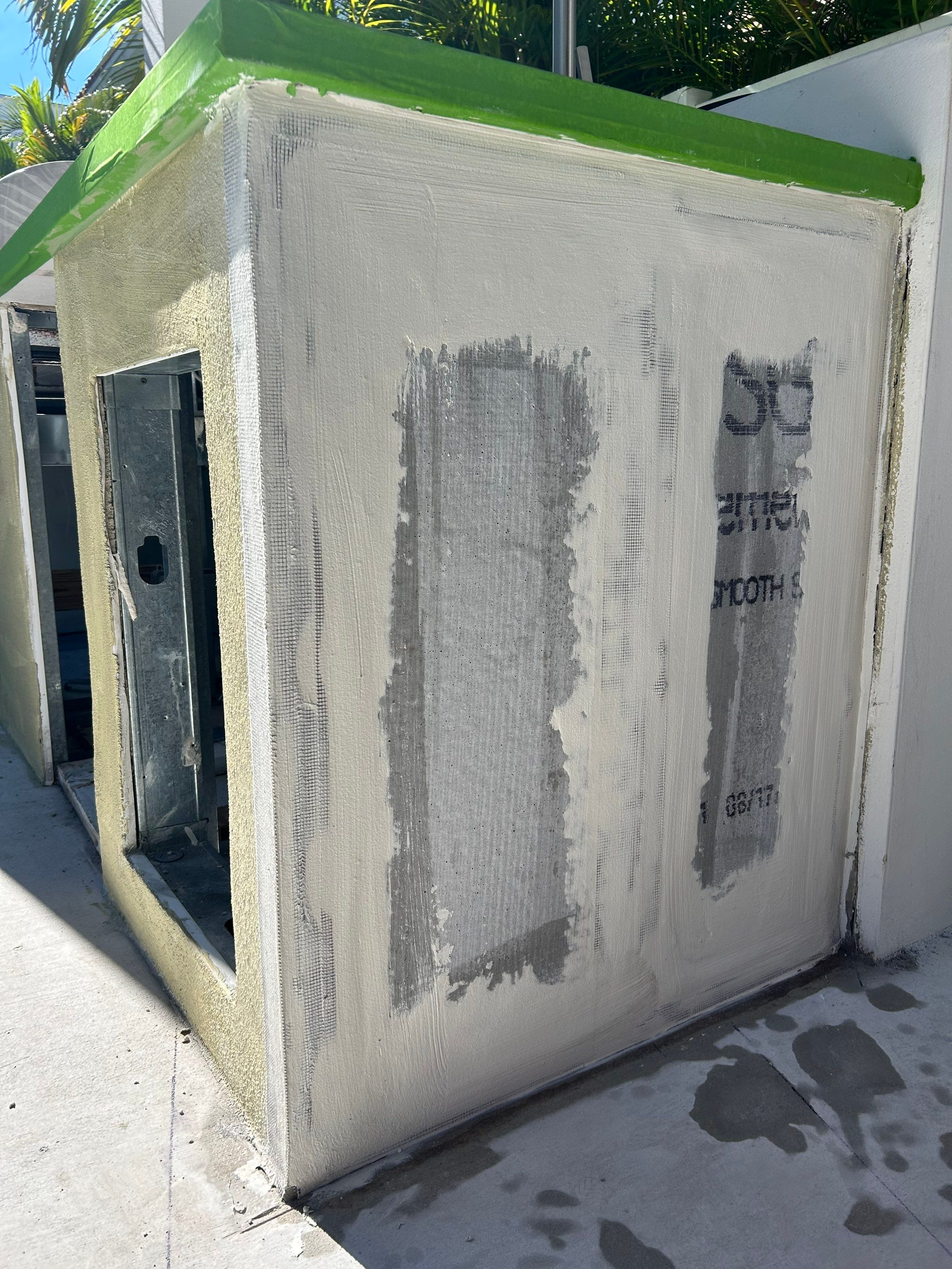 Outdoor BBQ - East Boca Raton by Hevi Tile