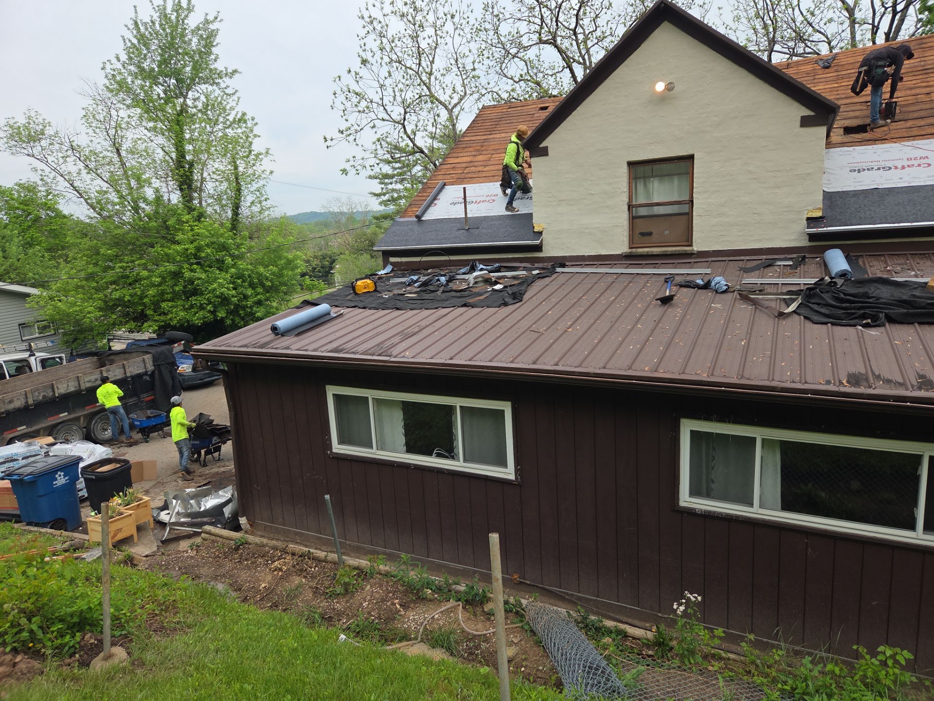 Residential Roofing Installation using Platinum Shield Roofing System from Mr. Roofer by Mr. Roofer