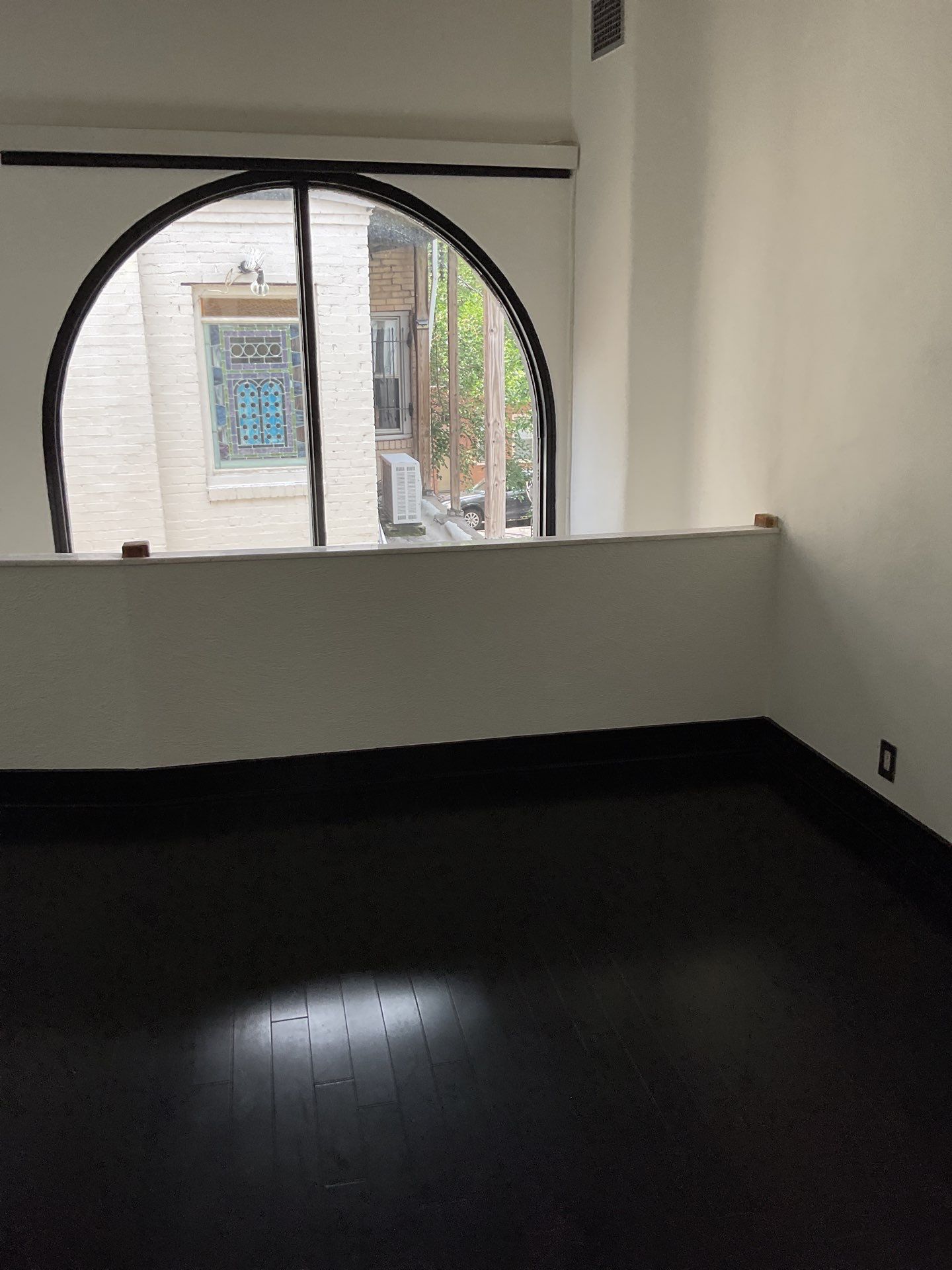 Interior & Exterior Painting in Queen Village, PA by Groovy Hues