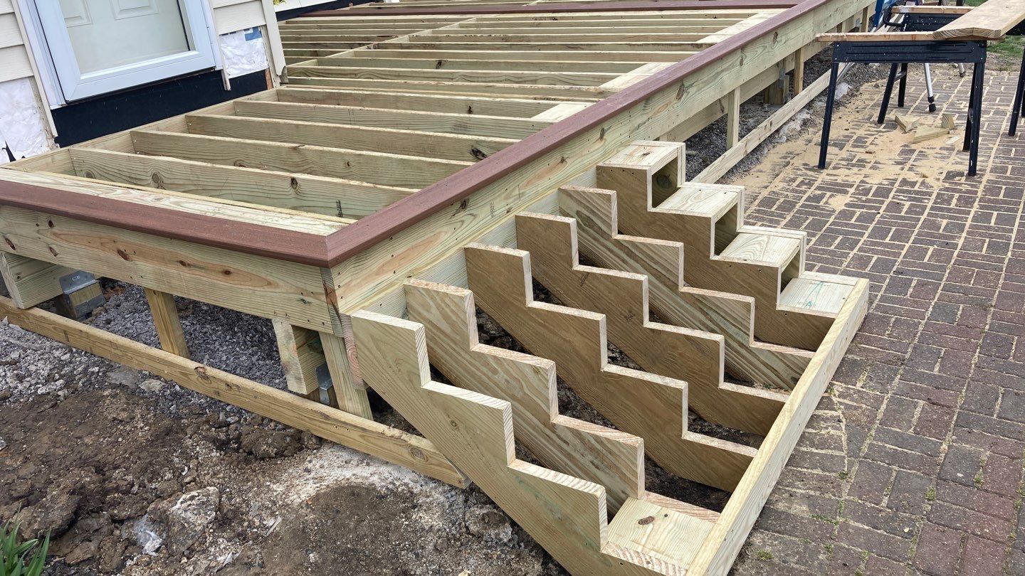 Decks by Ivy Lea Construction