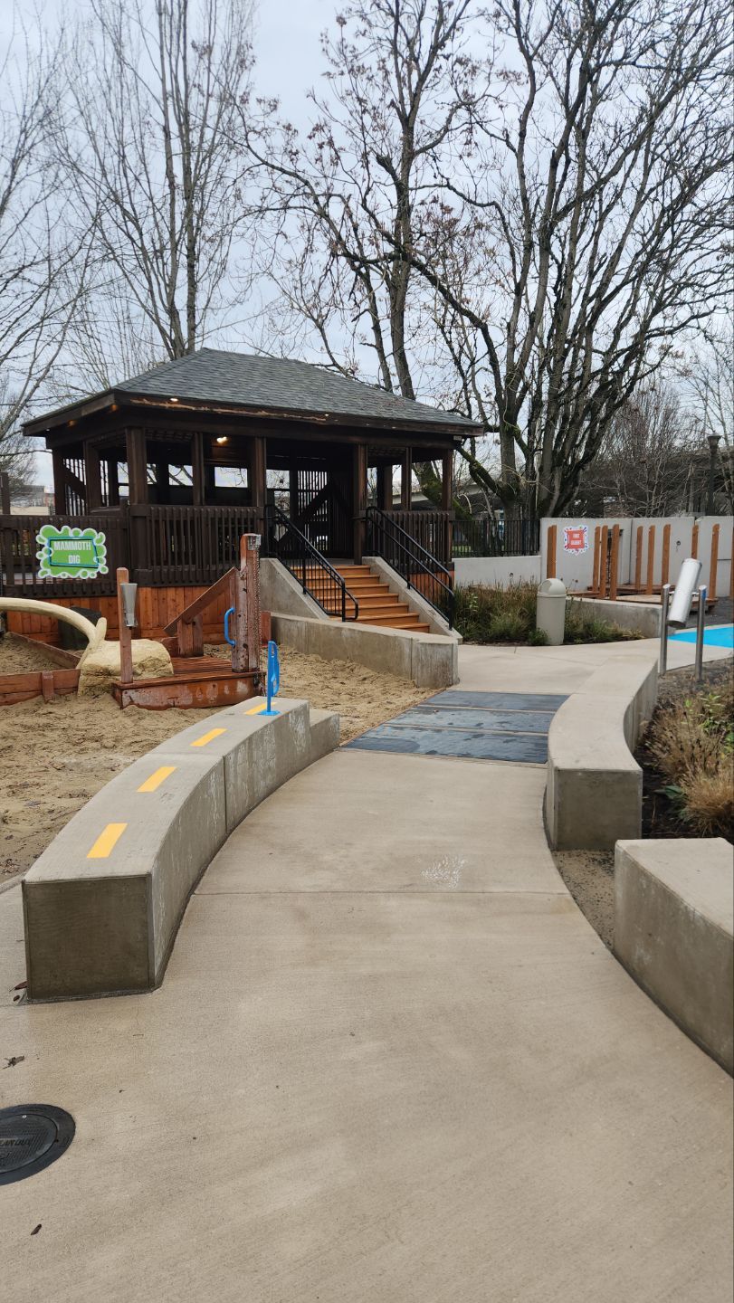 Gilbert House Children's Museum by Willamette Outdoor Wash LLC