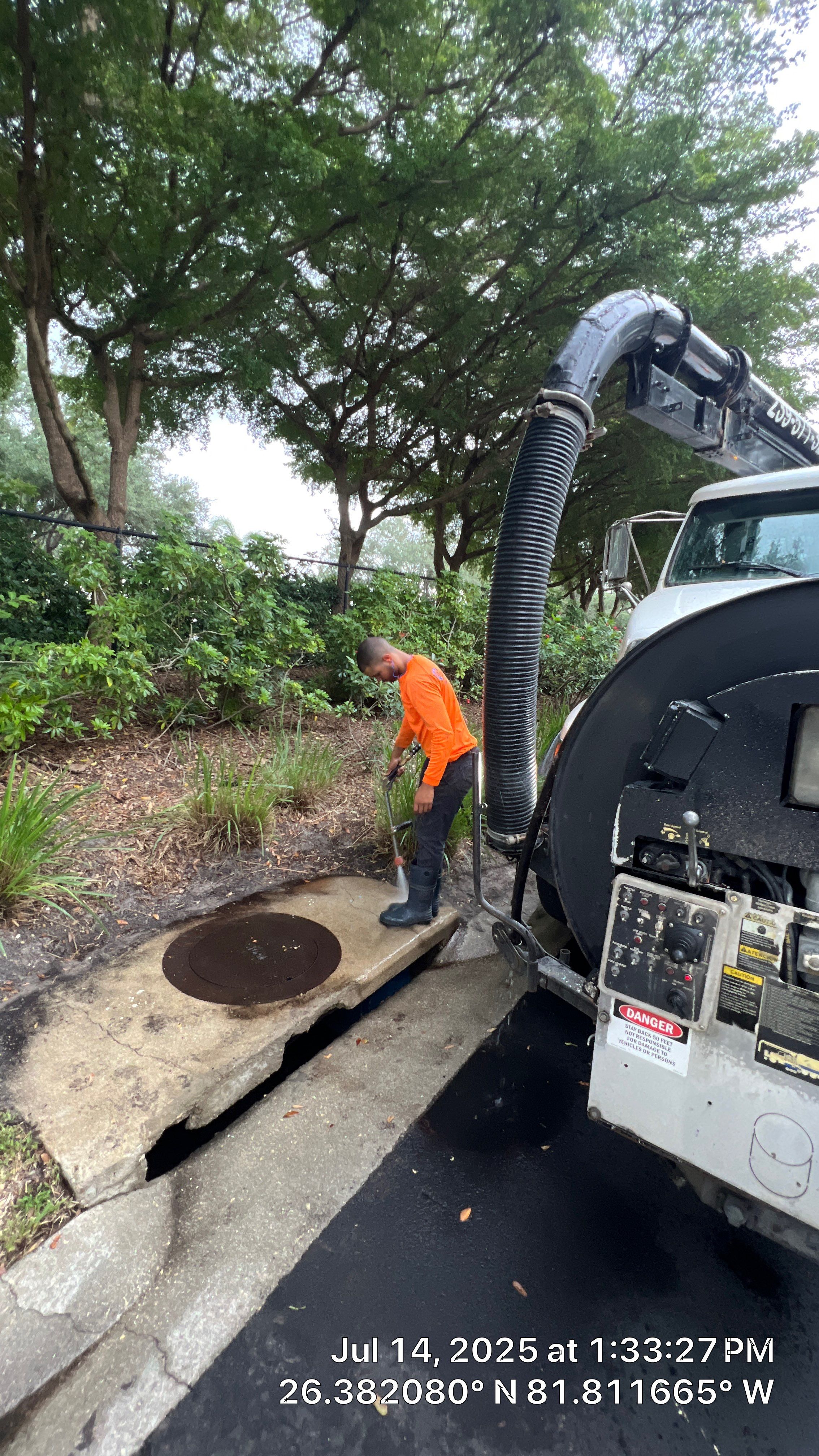 Pelican Landing Neighborhood Stormwater System Maintenance by APS Power & Water