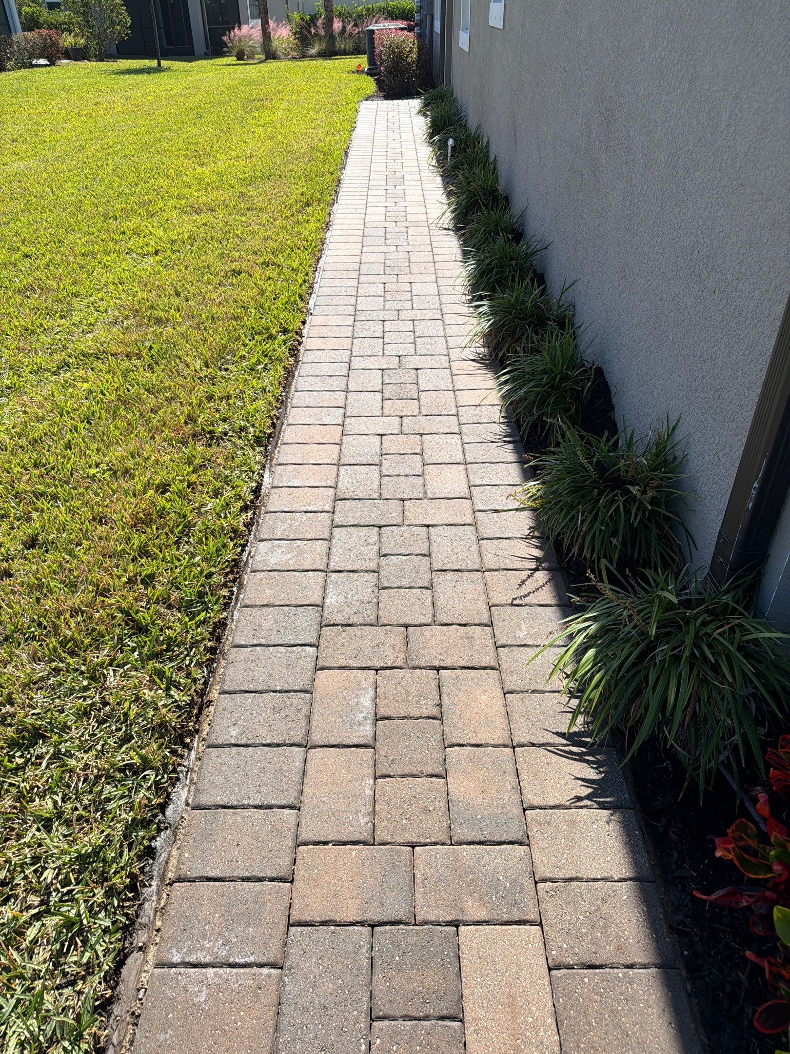 Driveway and Walkway Paver Sealing in La Paloma Sun City Center by Supreme Paver Experts