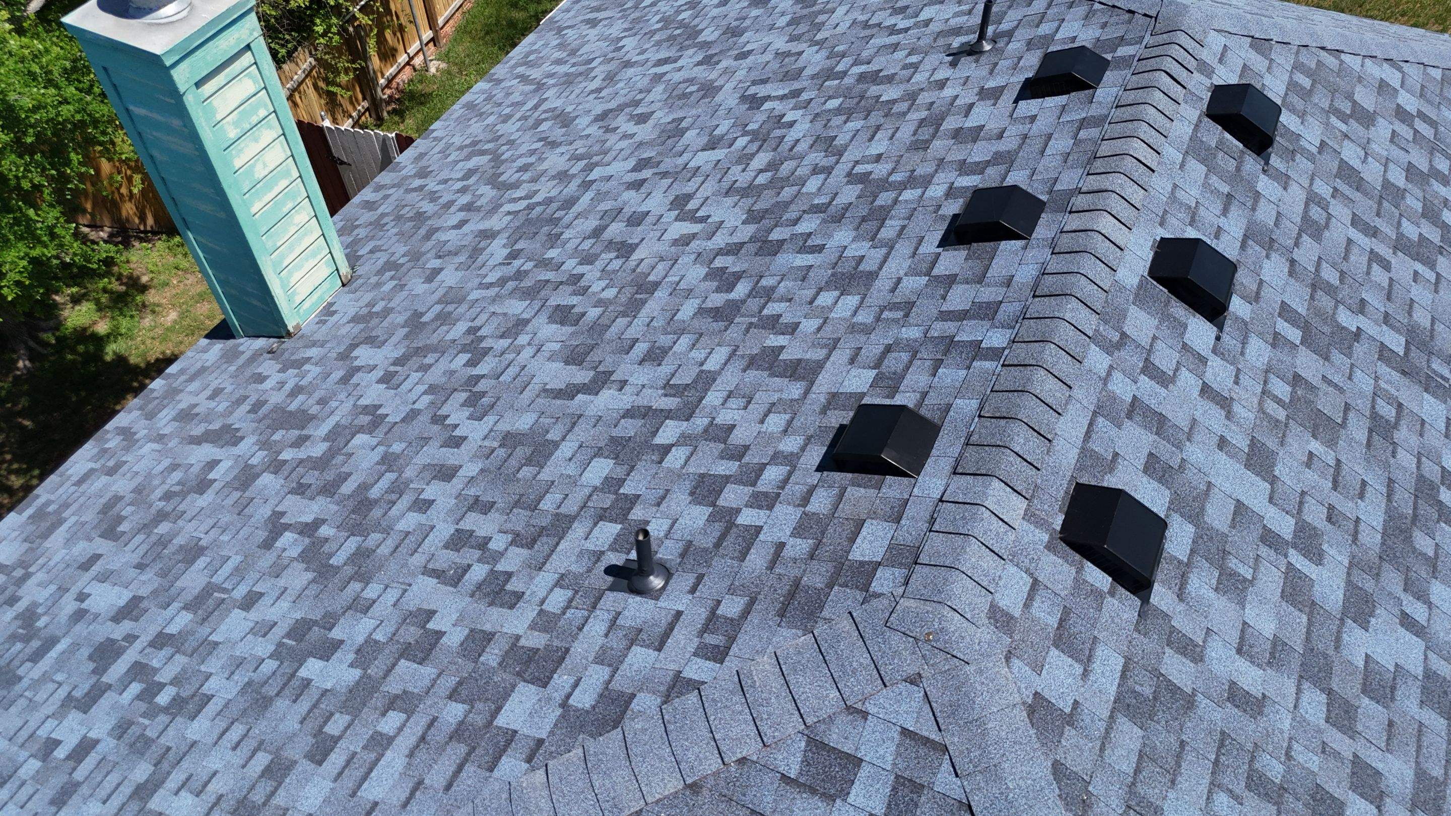 Harbor Blue - Owens Corning TruDefinition Duration by RoofsOnly.com
