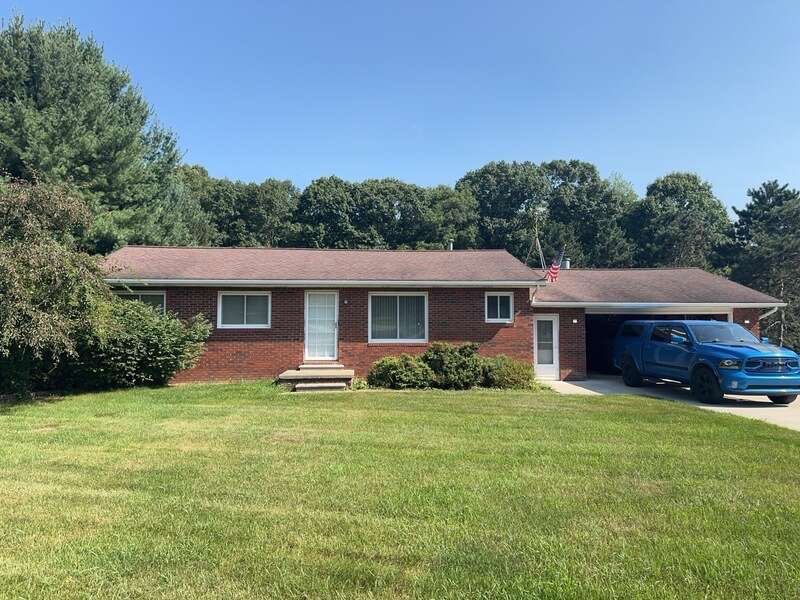 Roof Replacement using Owens Corning Onyx Black by 180 Contractors