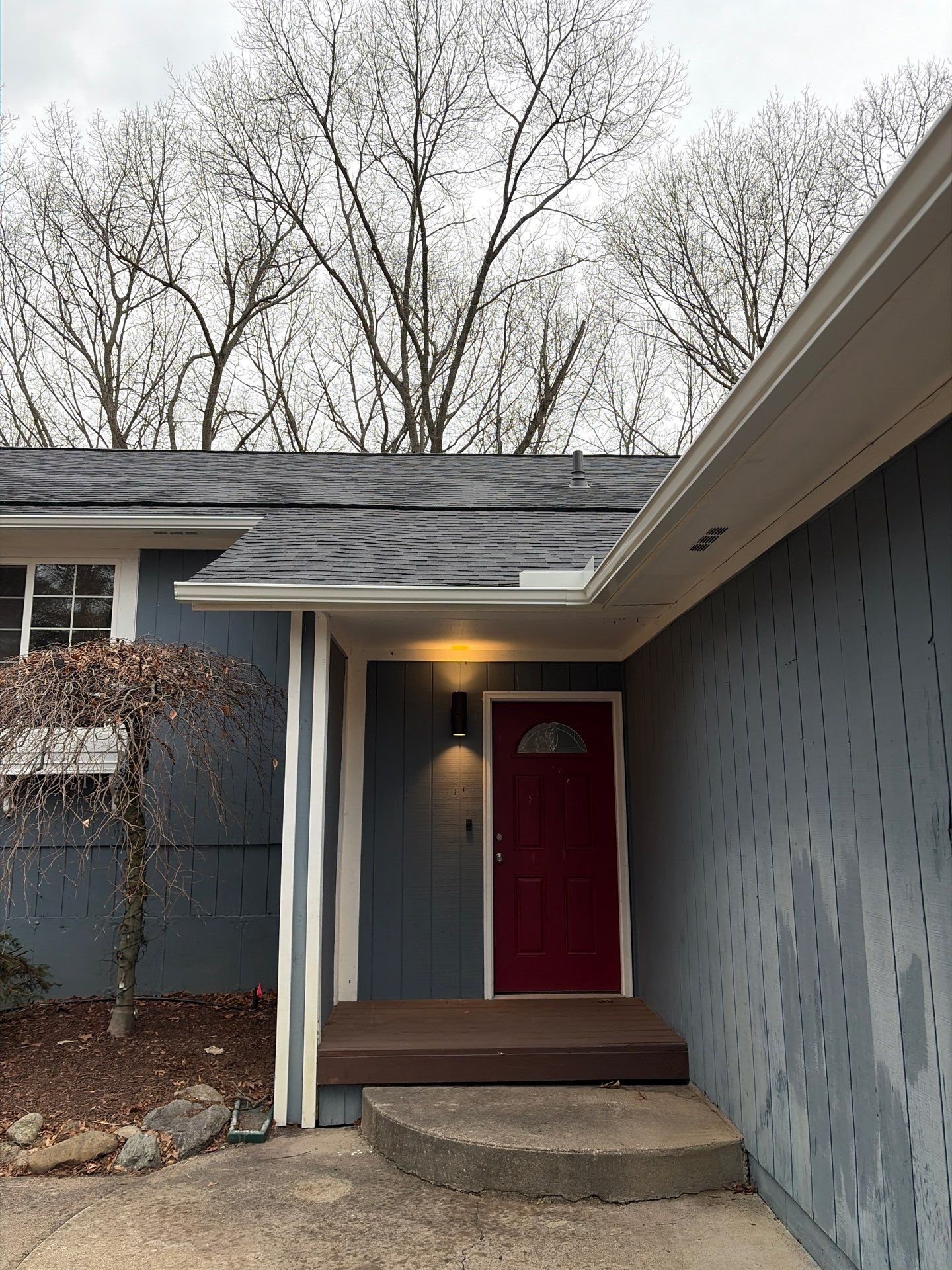 Roof Replacement using Owens Corning TruDefinition Duration by 180 Contractors