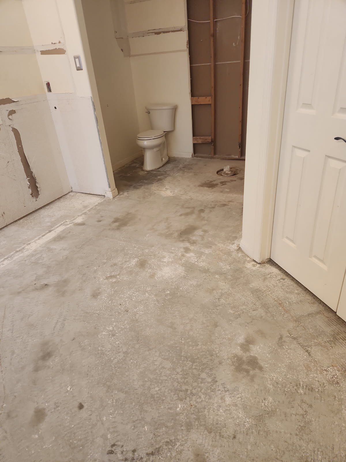 Bathroom Remodel in Willis, TX by SophAlx LLC