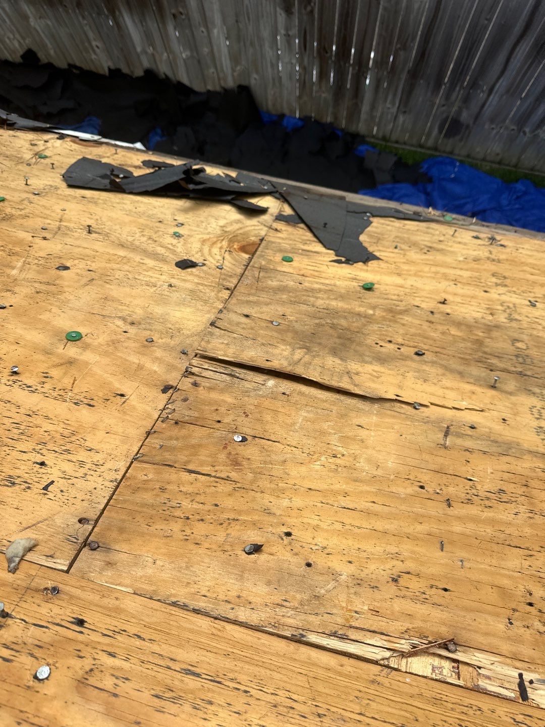 Roof Replacement Houston by Roof Repair Company