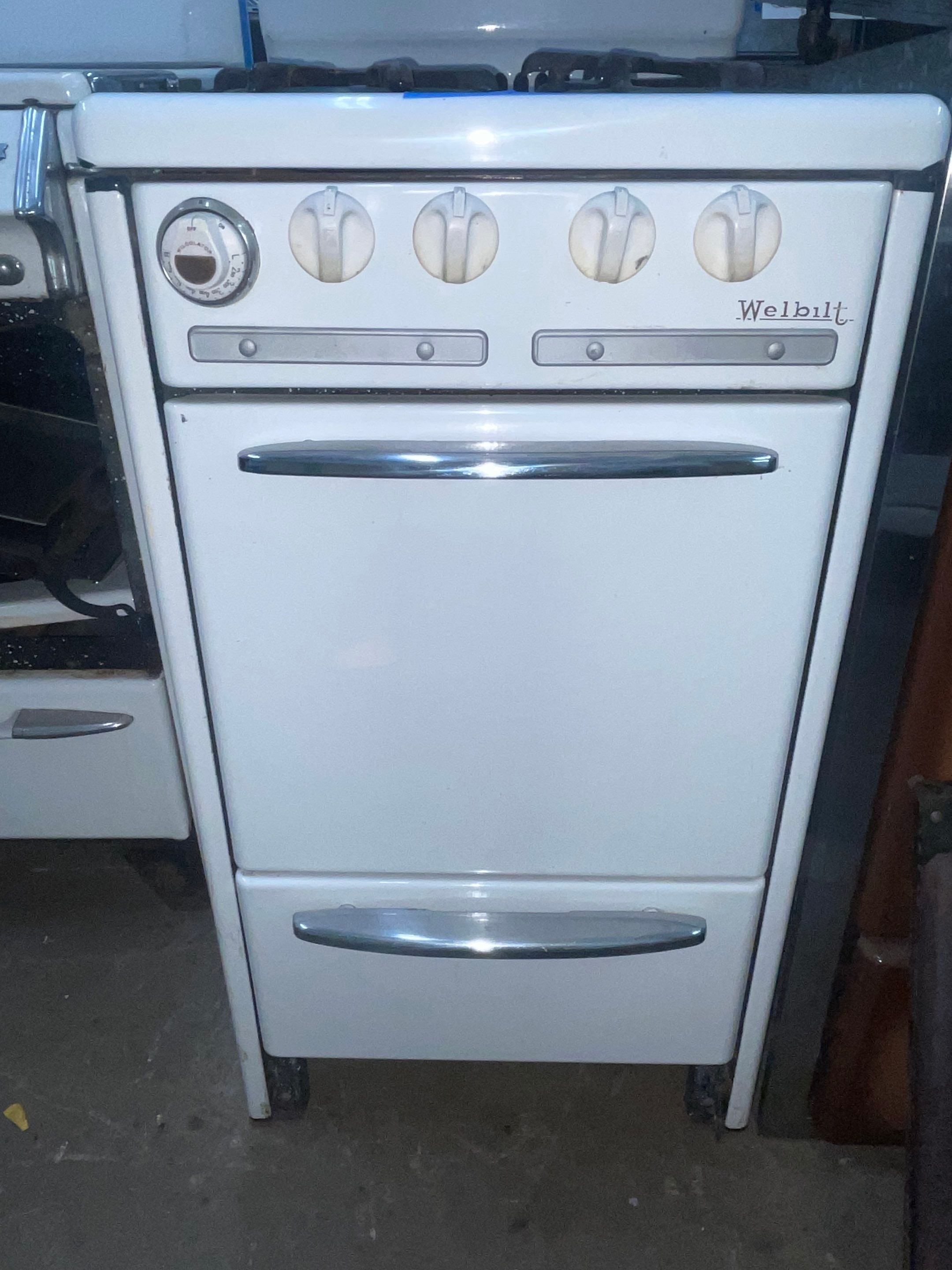 Stoves for Sale as of December 2023 by Belgrove Appliance Inc