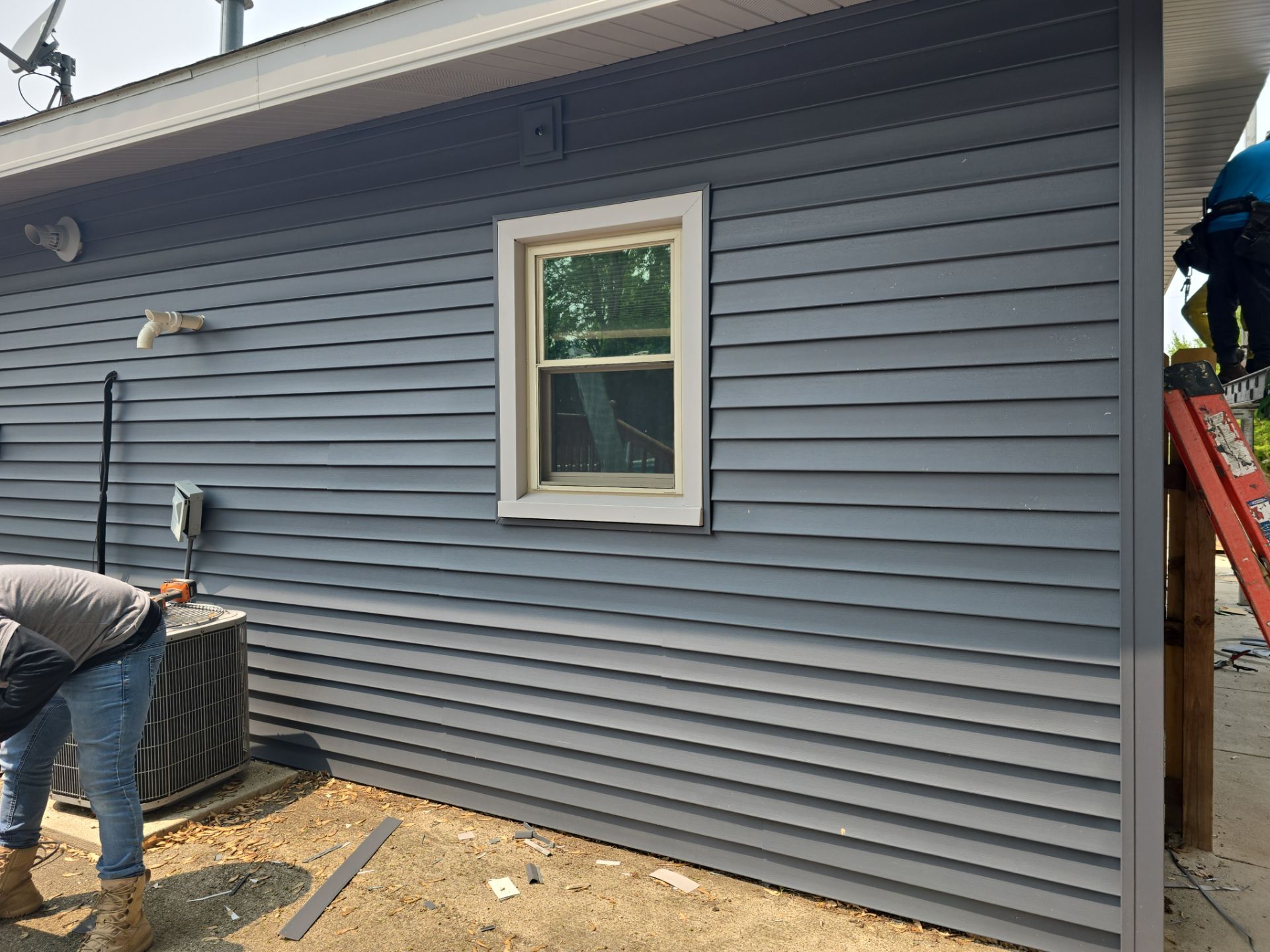 Vinyl Siding by NextWave Construction