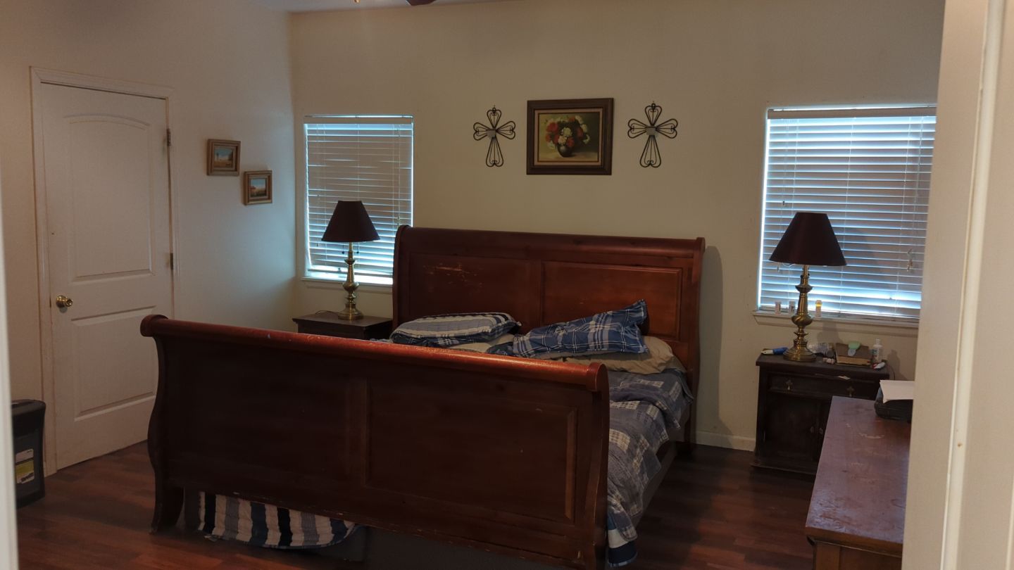 Beautiful Full Home Repaint by Midnight Sun Painting