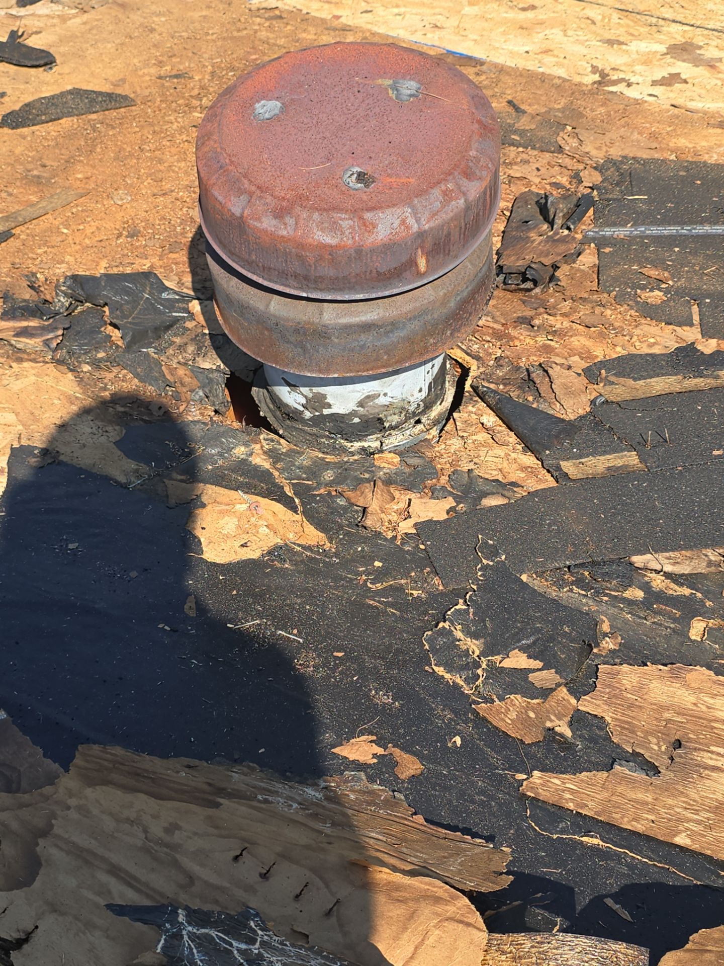 Residential Roofing Installation using GAF Timberline HDZ Charcoal by Rainstoppers Roofing