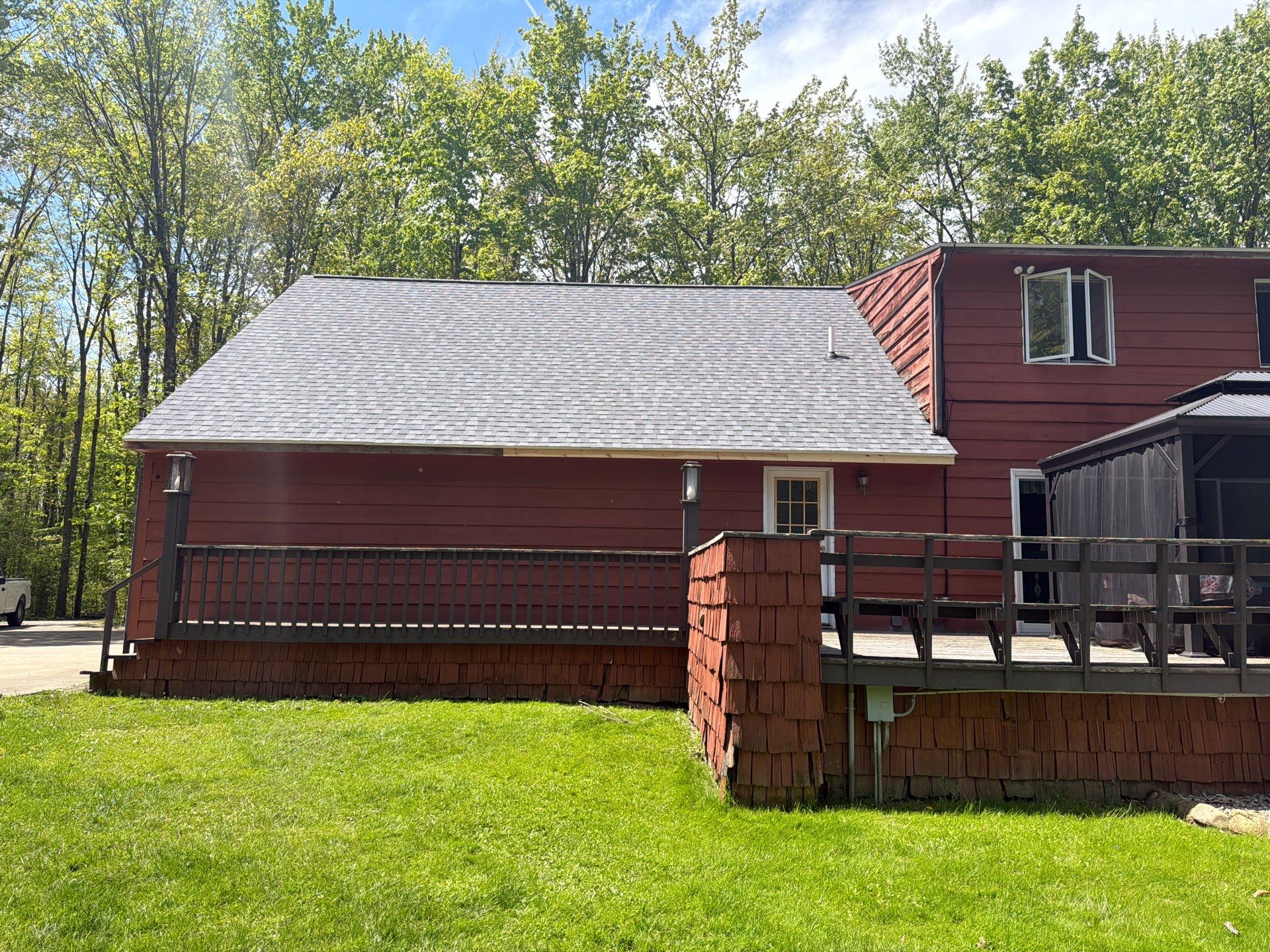 Roof Replacement by Homestyle in Newbury Township by Homestyle Home Improvements (HHI)