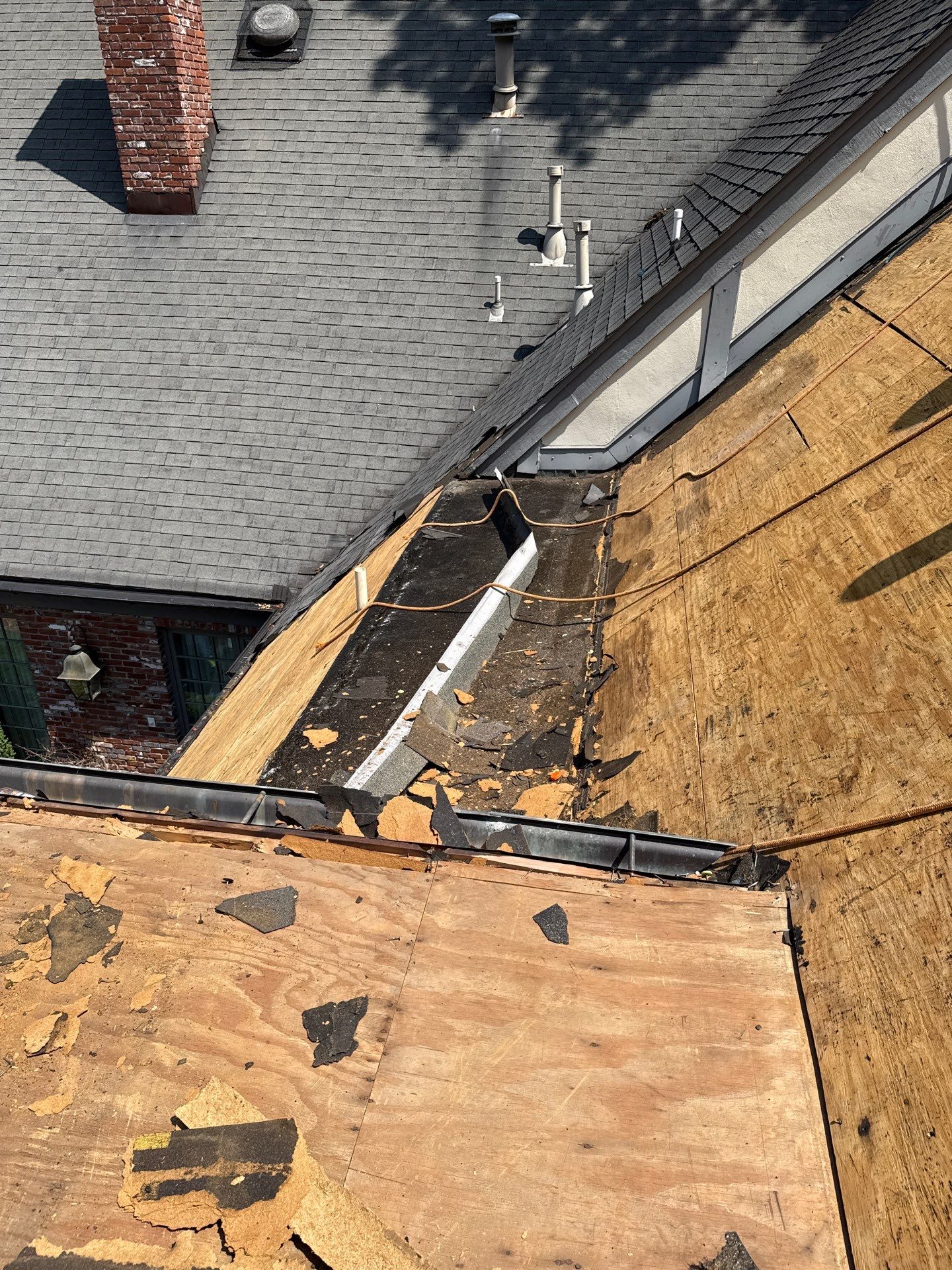 Roof Replacement in East Memphis by Revival Roofing Services