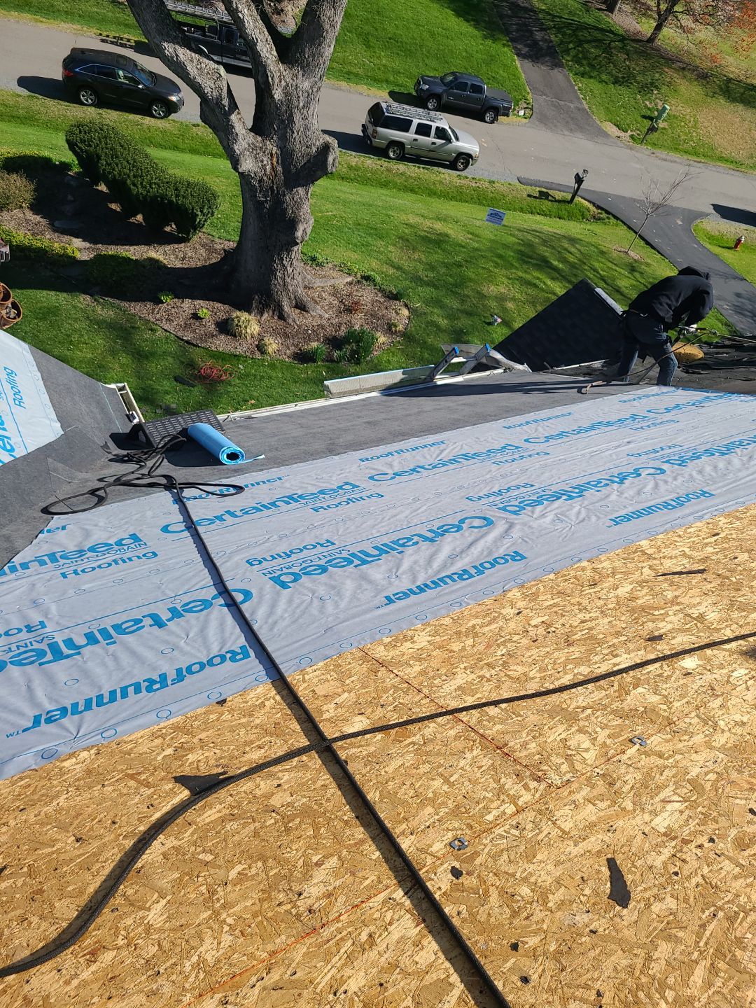 Burke: CertainTeed Landmark Pro Designer Shingles in Max Def Weathered Wood by RM Banning, Inc.