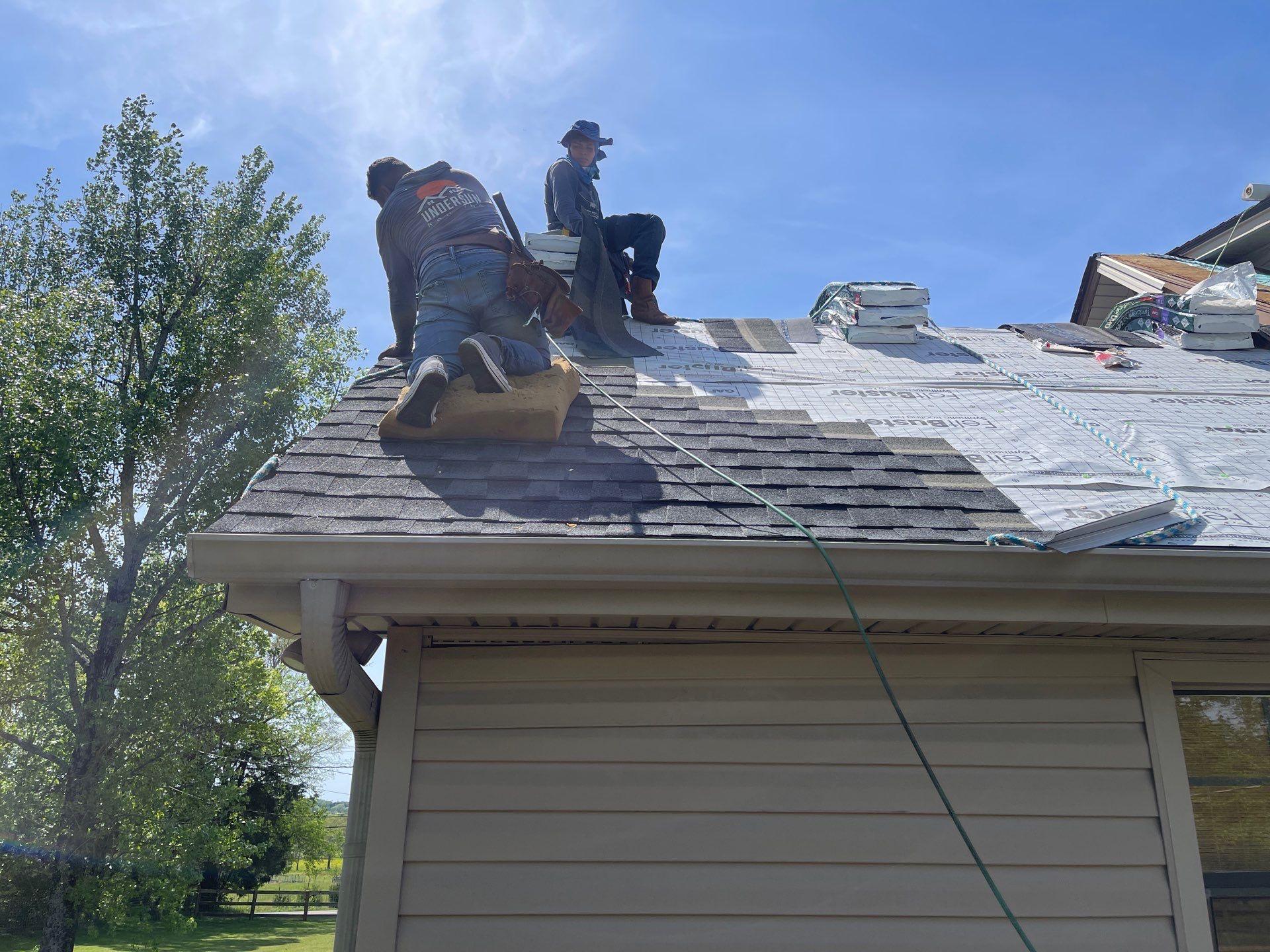 Residential Roofing Installation using GAF Timberline HDZ Charcoal by Undersun Roofing 