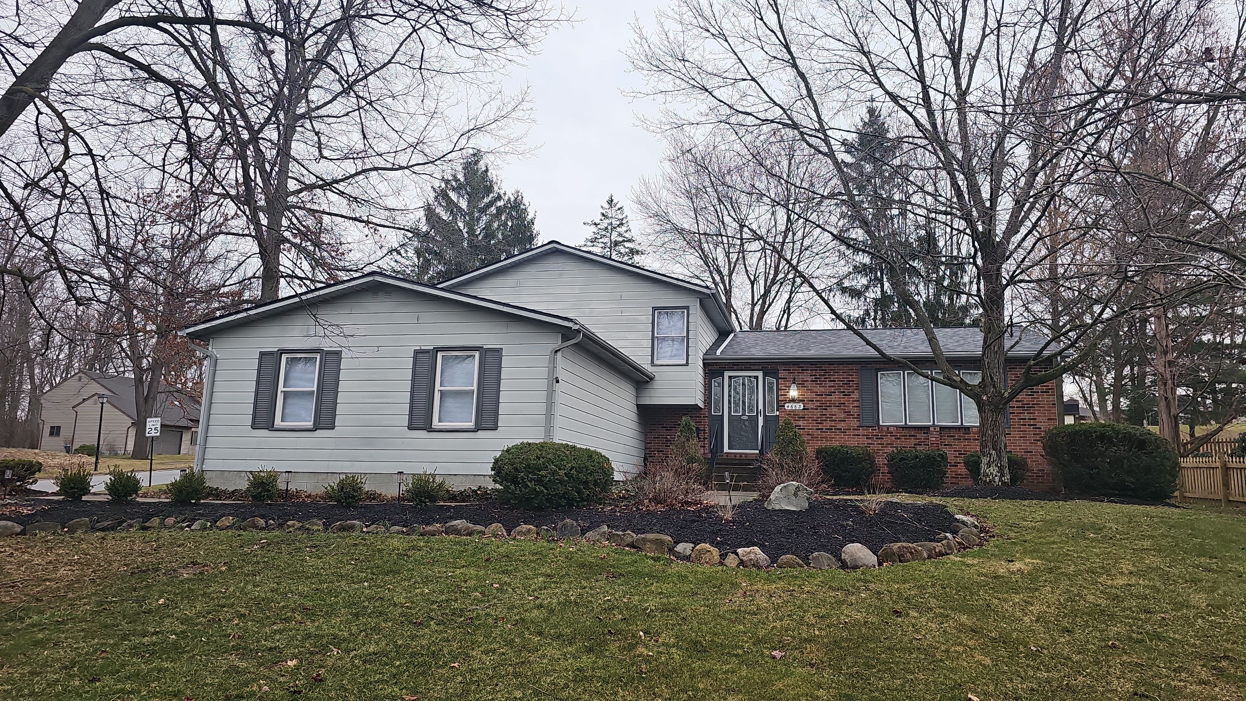 Atlas Pinnacle, Color, Coastal Granite, Drip Edge, Color, Black by Eagle Eye Roofing