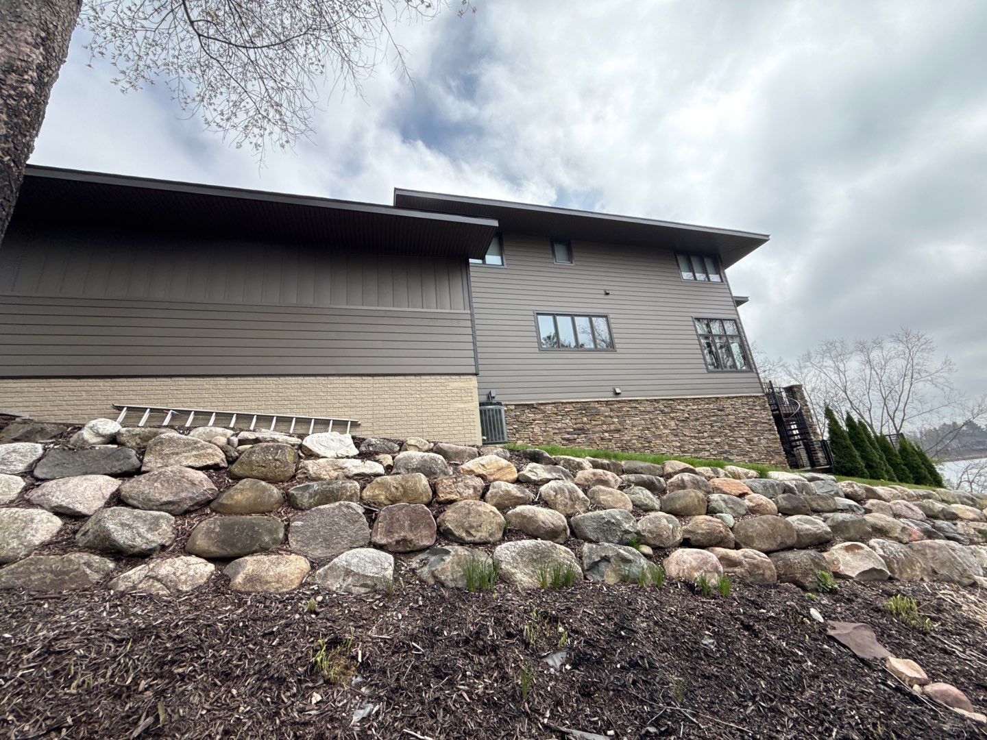 Siding Replacement using Ascend by 180 Contractors