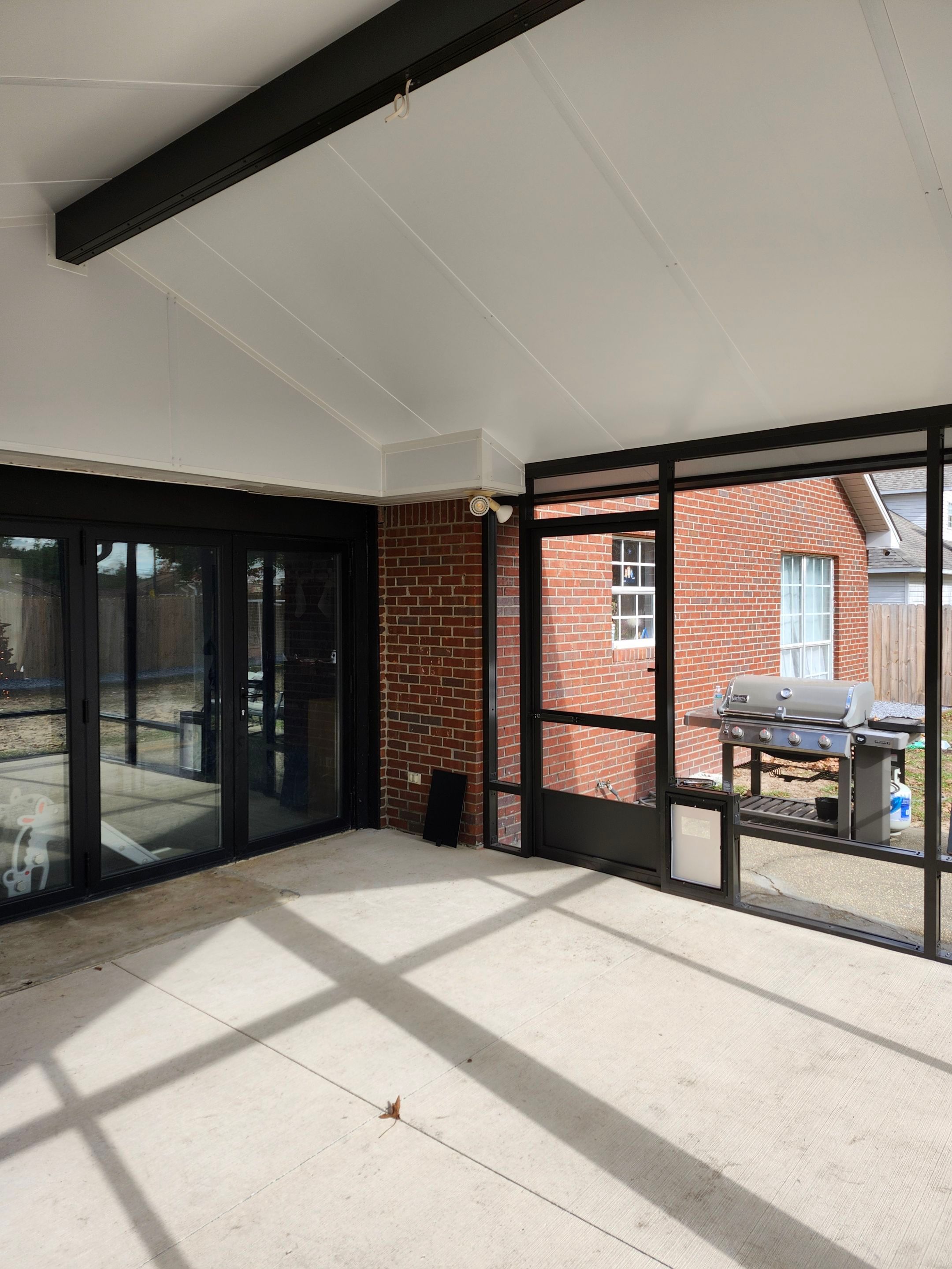 Cathedral Screen Room in Crestview by Titan Sunrooms