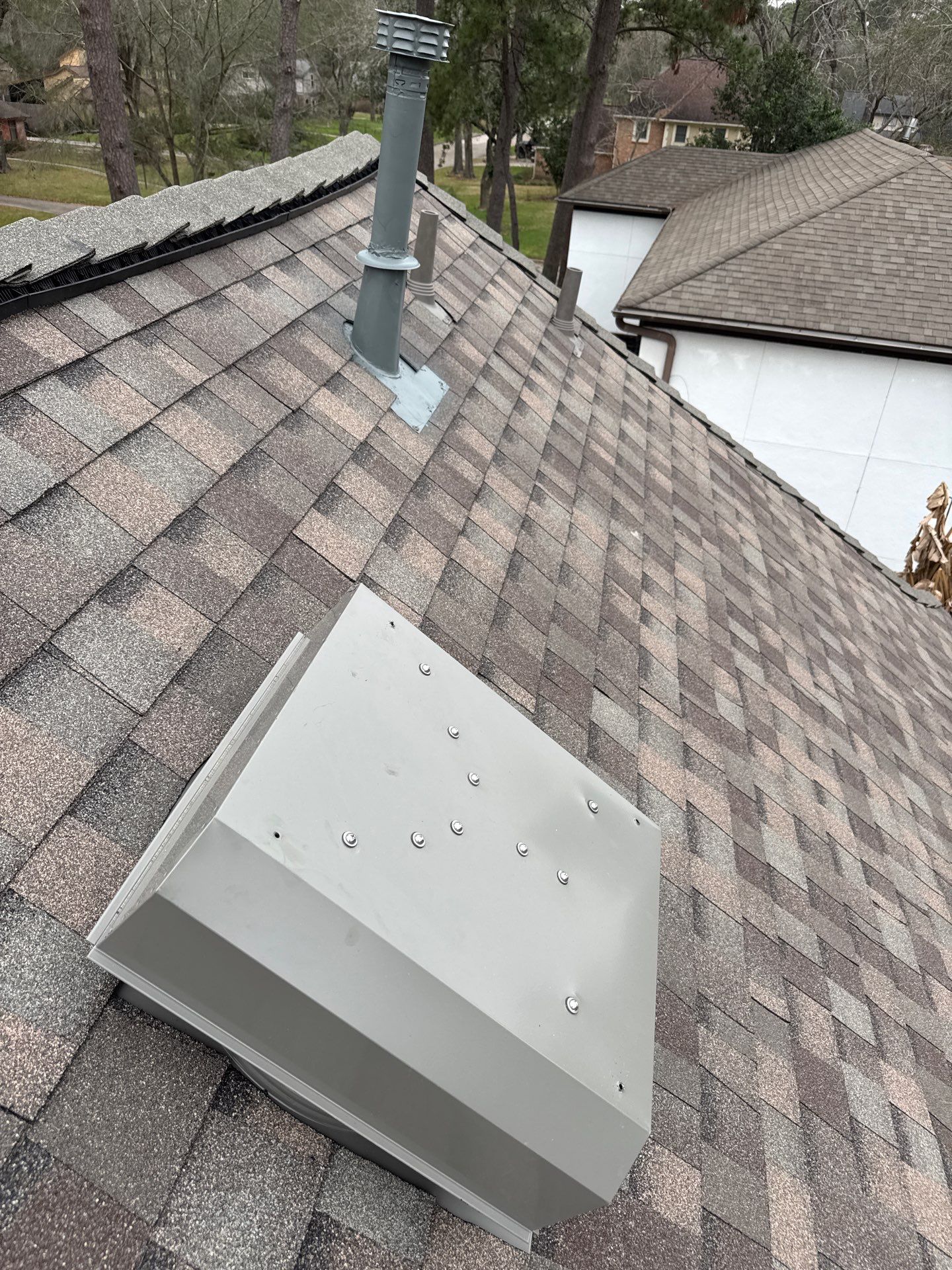 55 Square Titan Natural timber  by Sirius Roofing