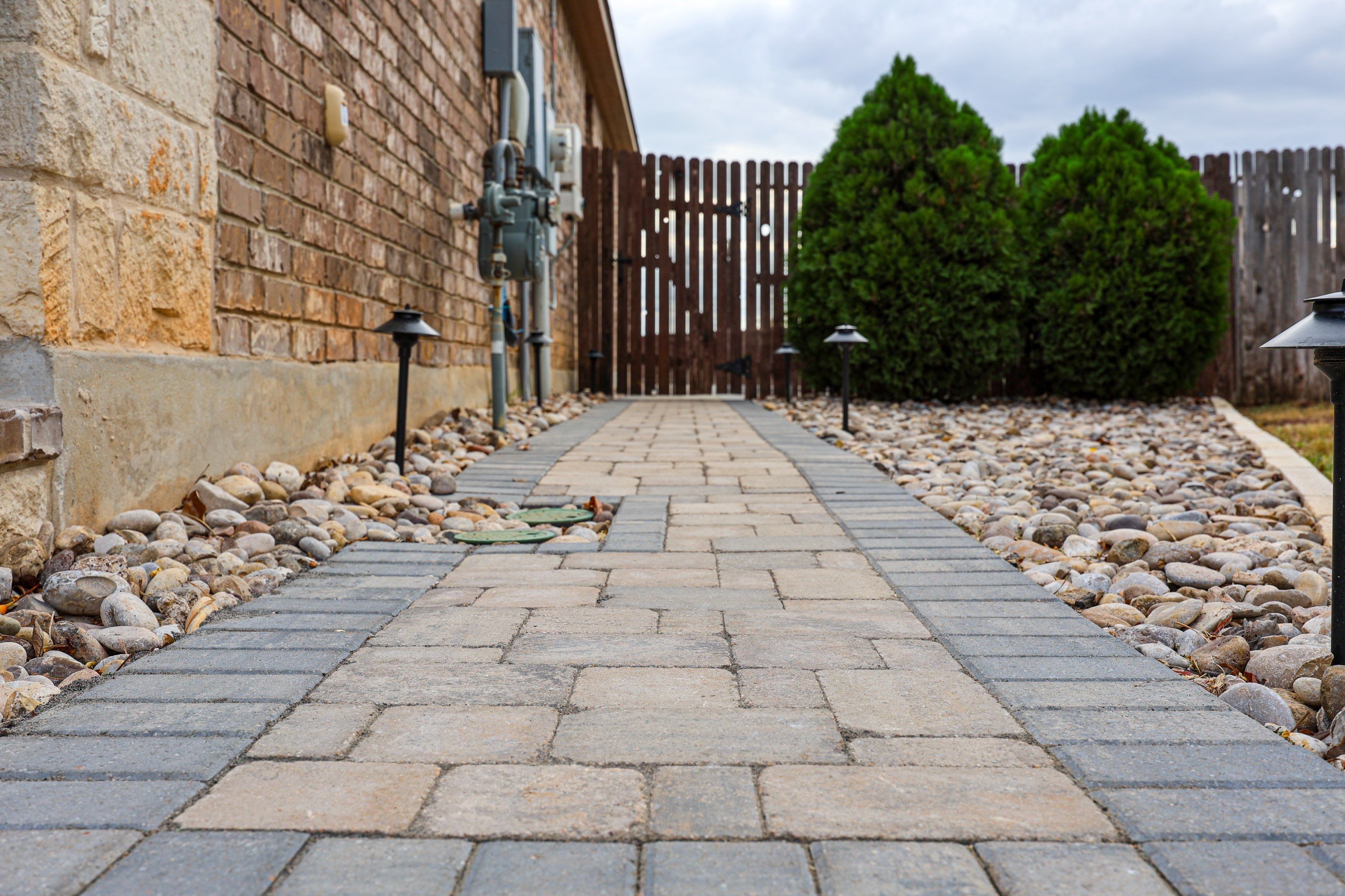 Wortham Oaks - San Antonio, TX by Hole In One Lawns, LLC